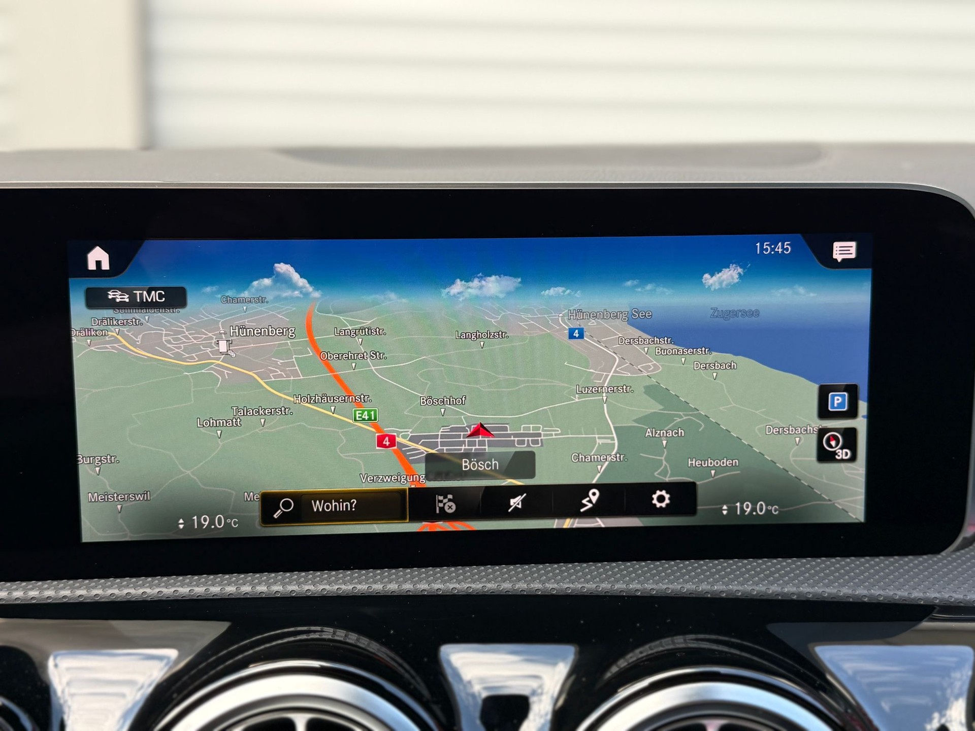 MERCEDES-BENZ A 200 d AMG Line Edition-image-24