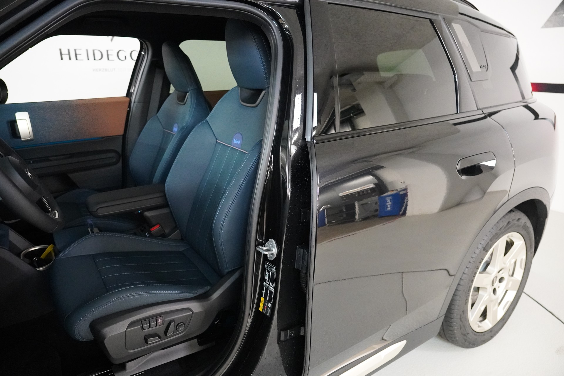 MINI Countryman SE ALL 4-image-12