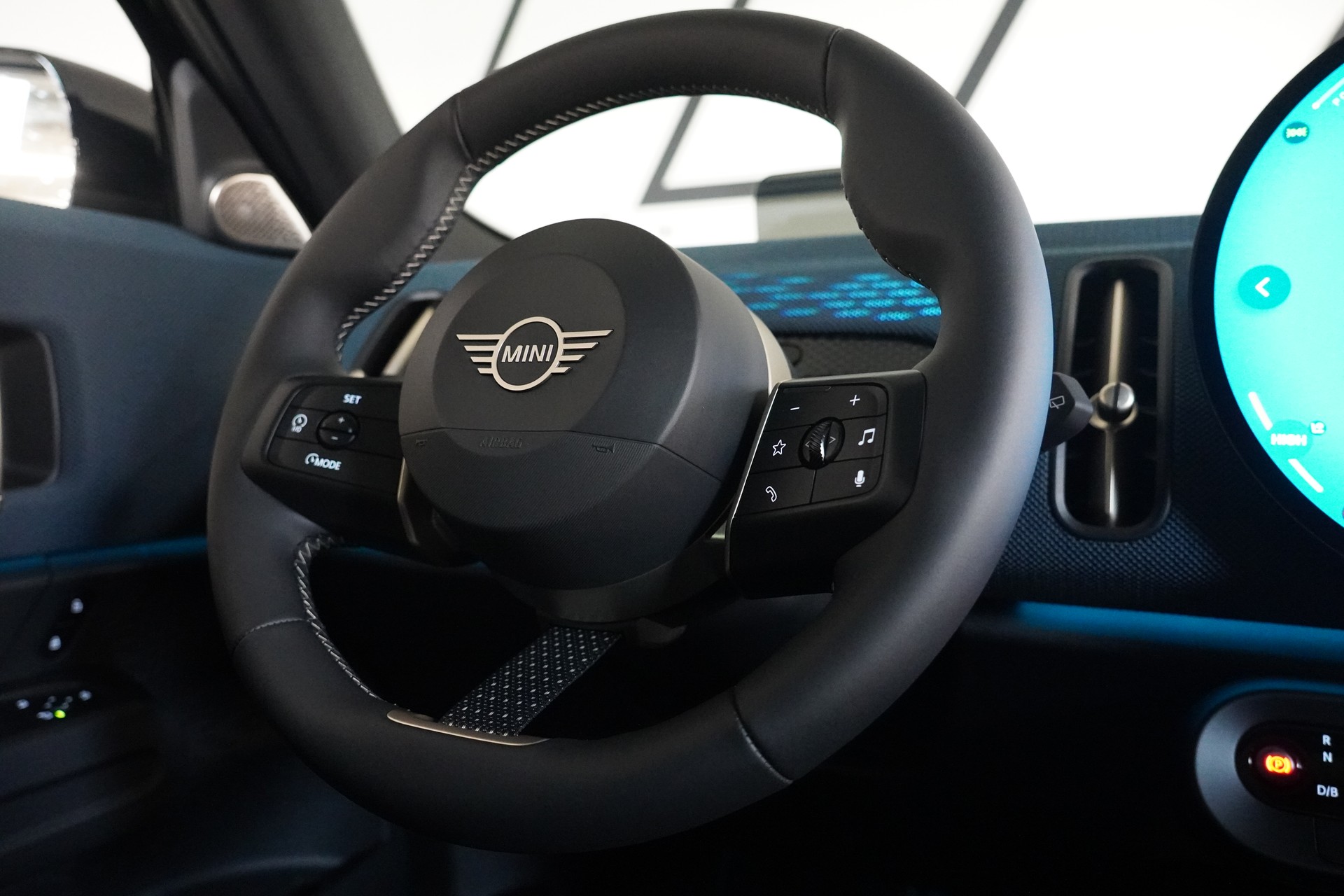 MINI Countryman SE ALL 4-image-21