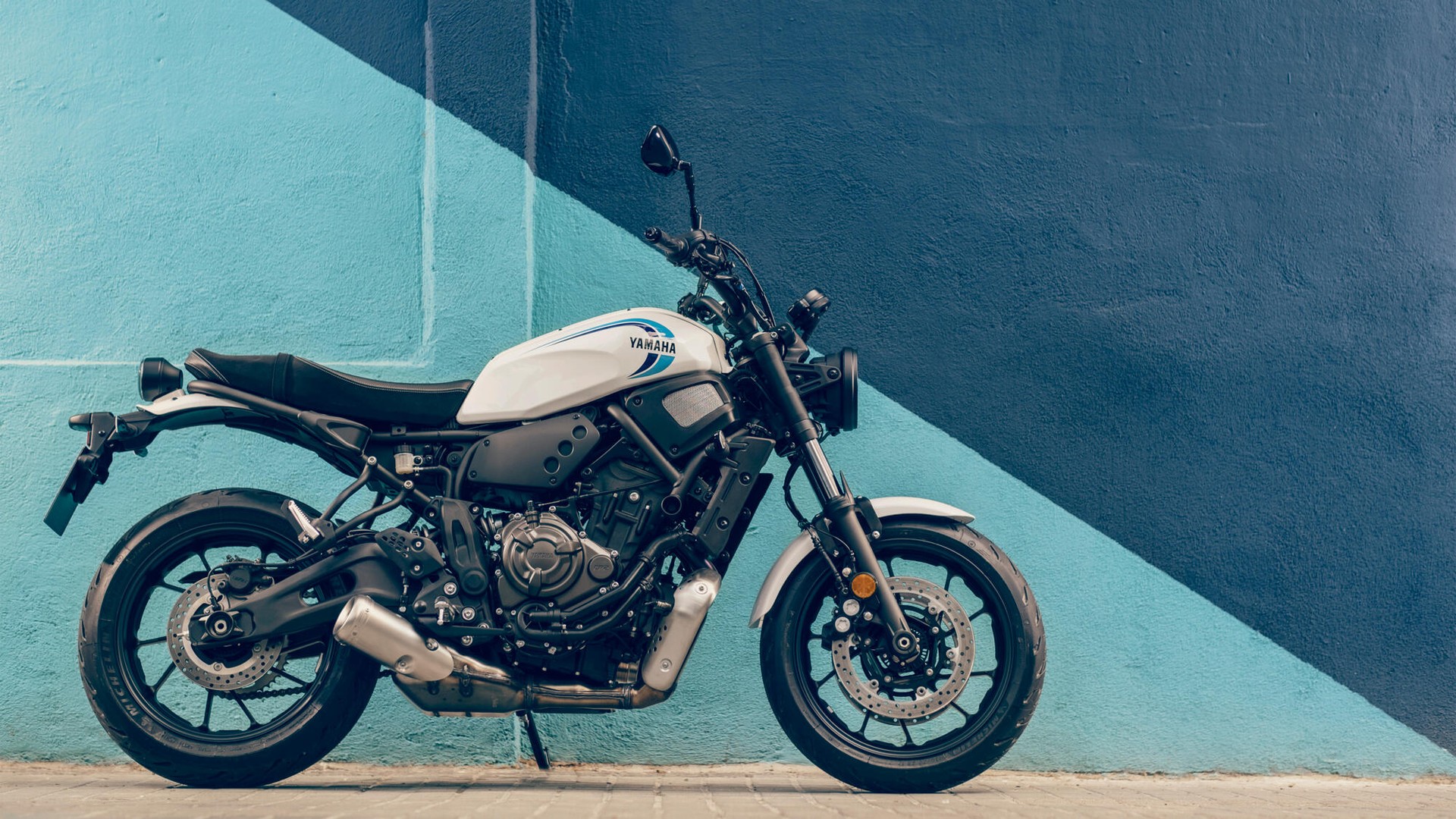 YAMAHA XSR 700-image-6