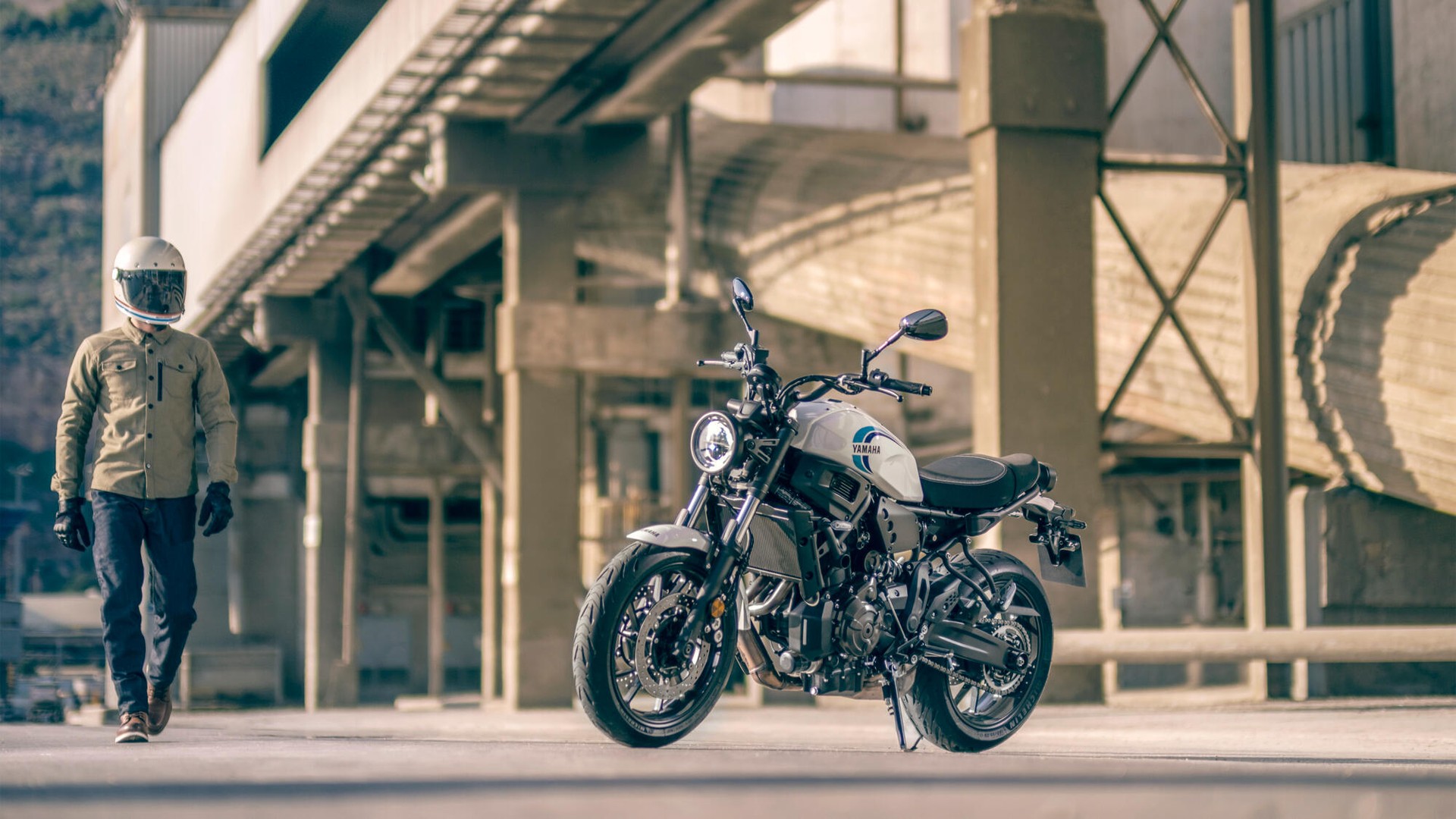 YAMAHA XSR 700-image-8