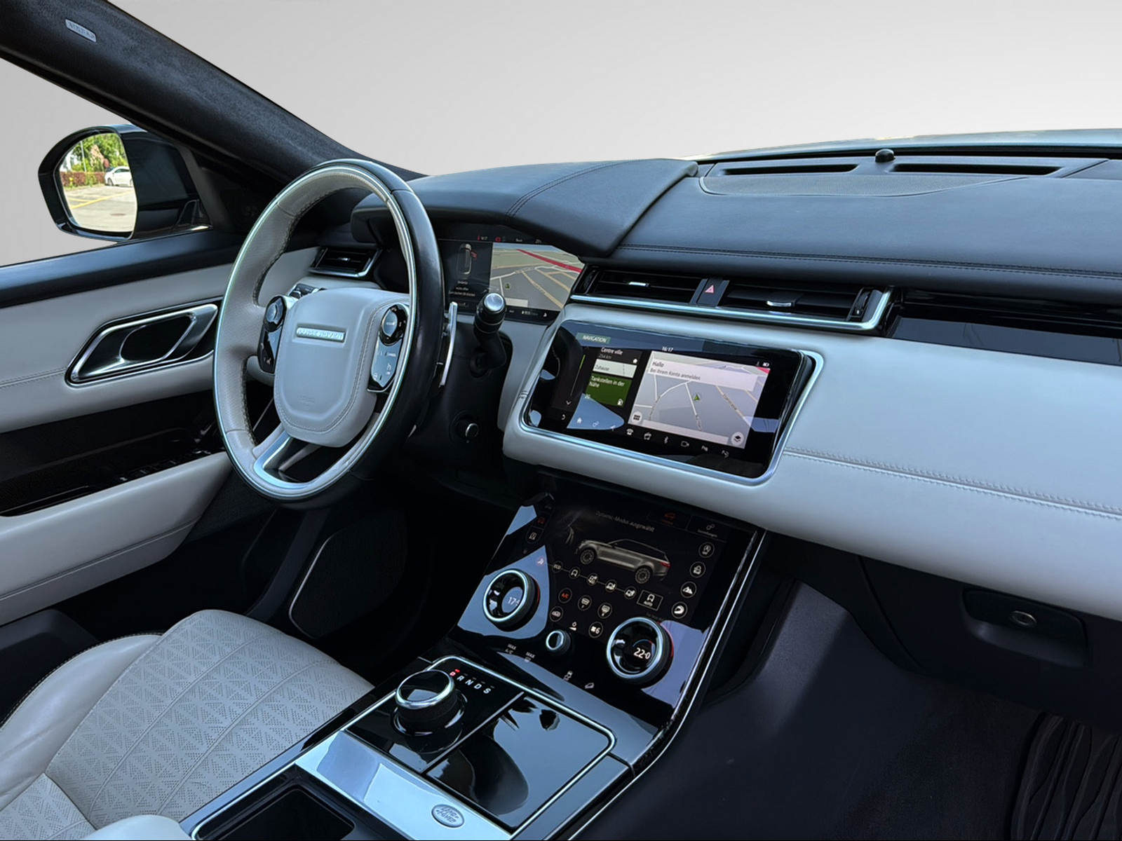 LAND ROVER Range Rover Velar P 380 First Edition Automatic-image-12