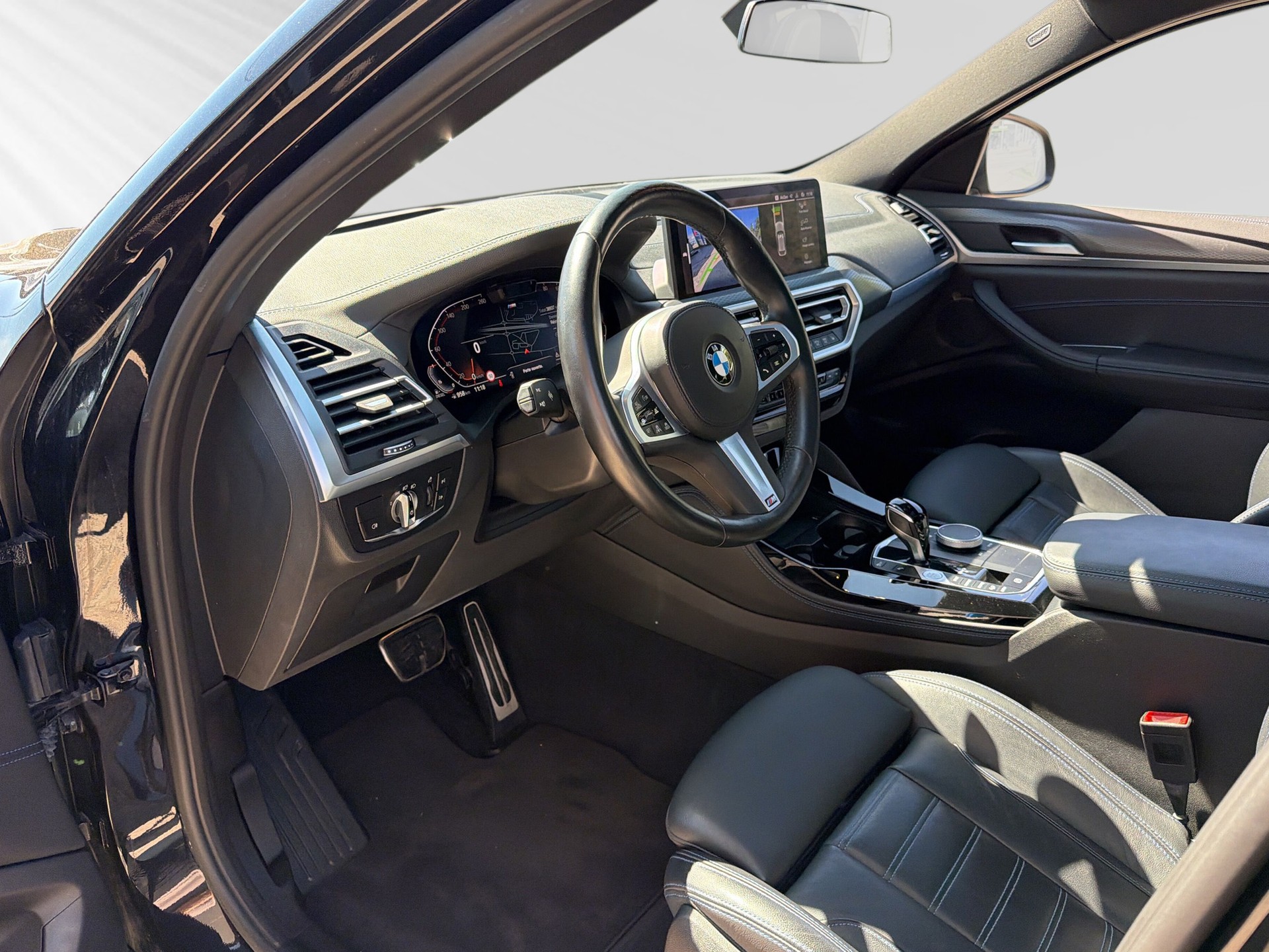 BMW X4 xDrive 48V 30d M Sport Steptronic-showroom-element-3