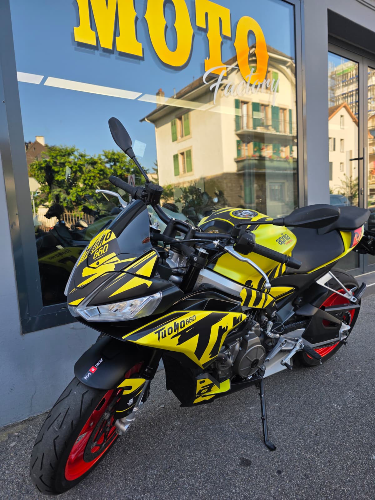APRILIA Tuono 660-image-4