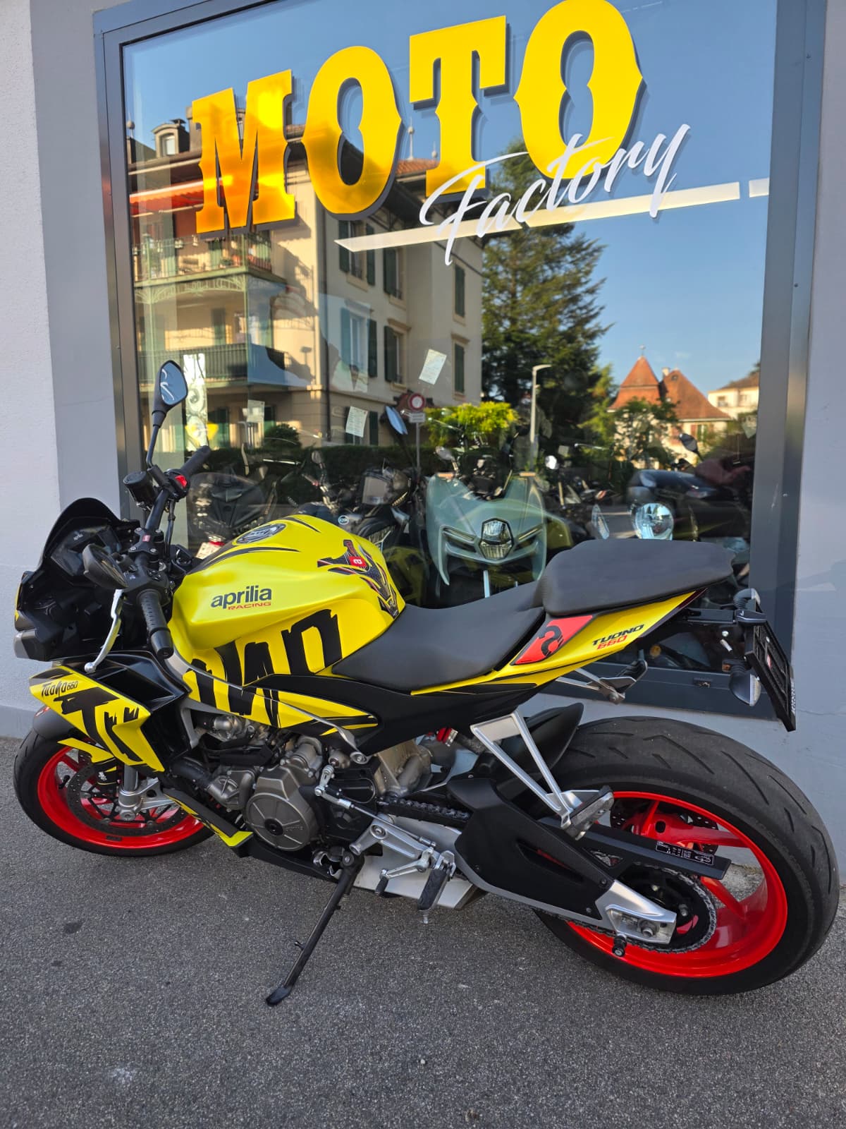 APRILIA Tuono 660-image-2