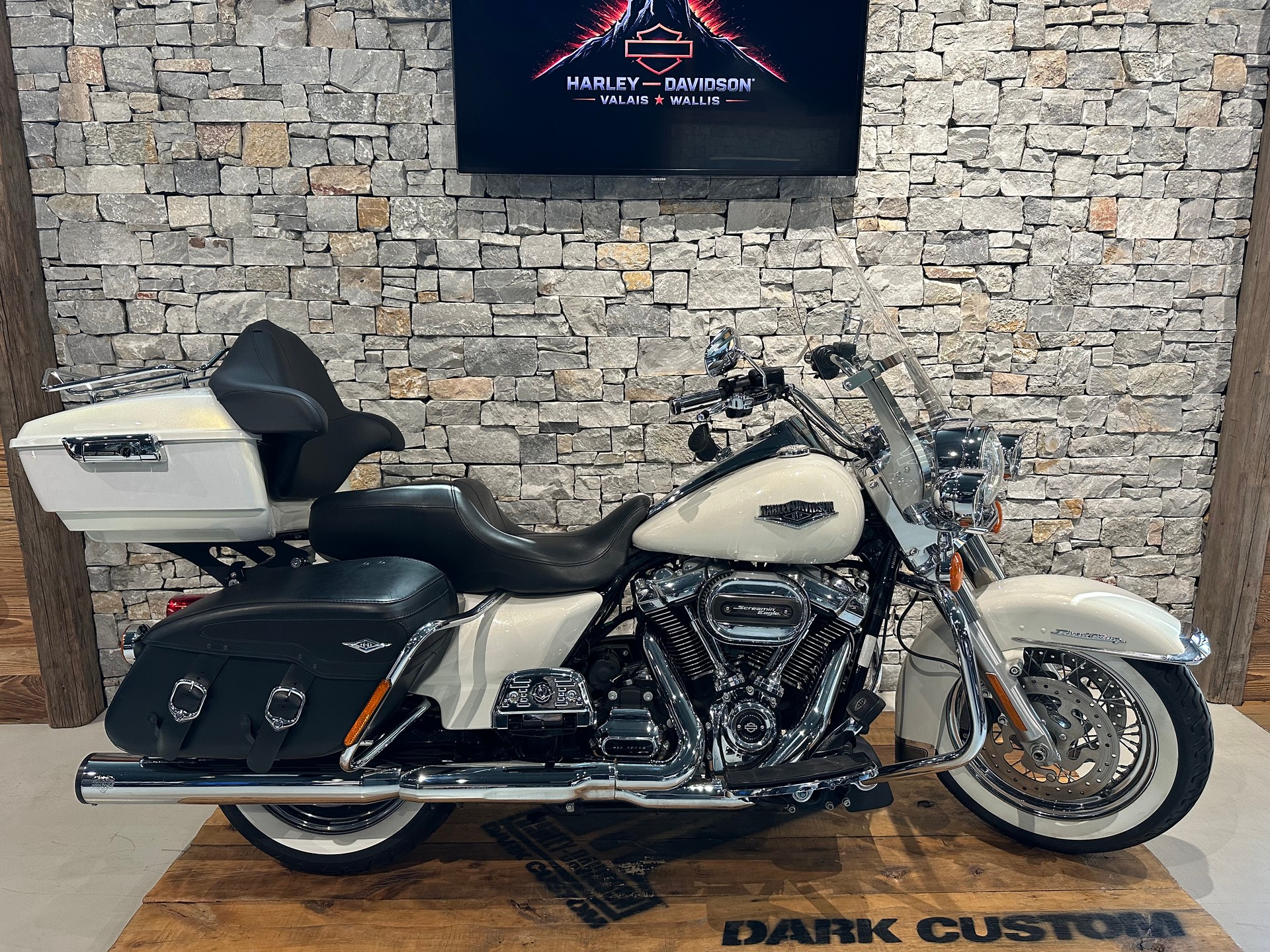 HARLEY-DAVIDSON FLHR Road King 107 ABS