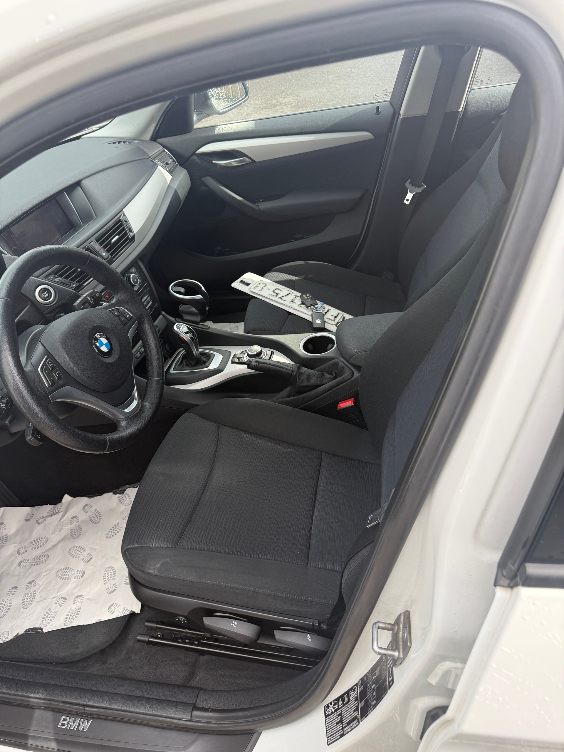 BMW X1 xDrive 18d Steptronic-image-8