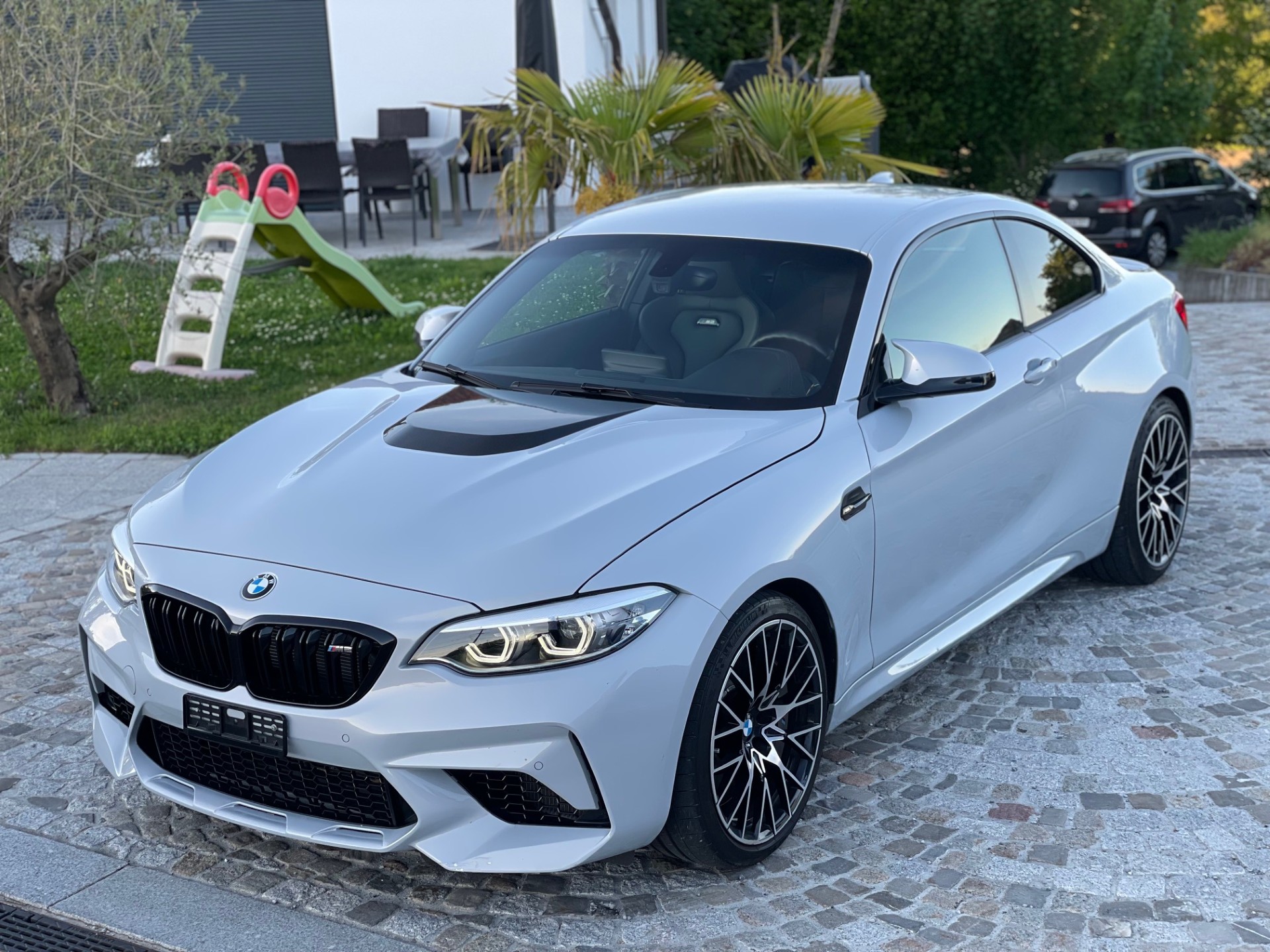BMW M2 Competition-image-2