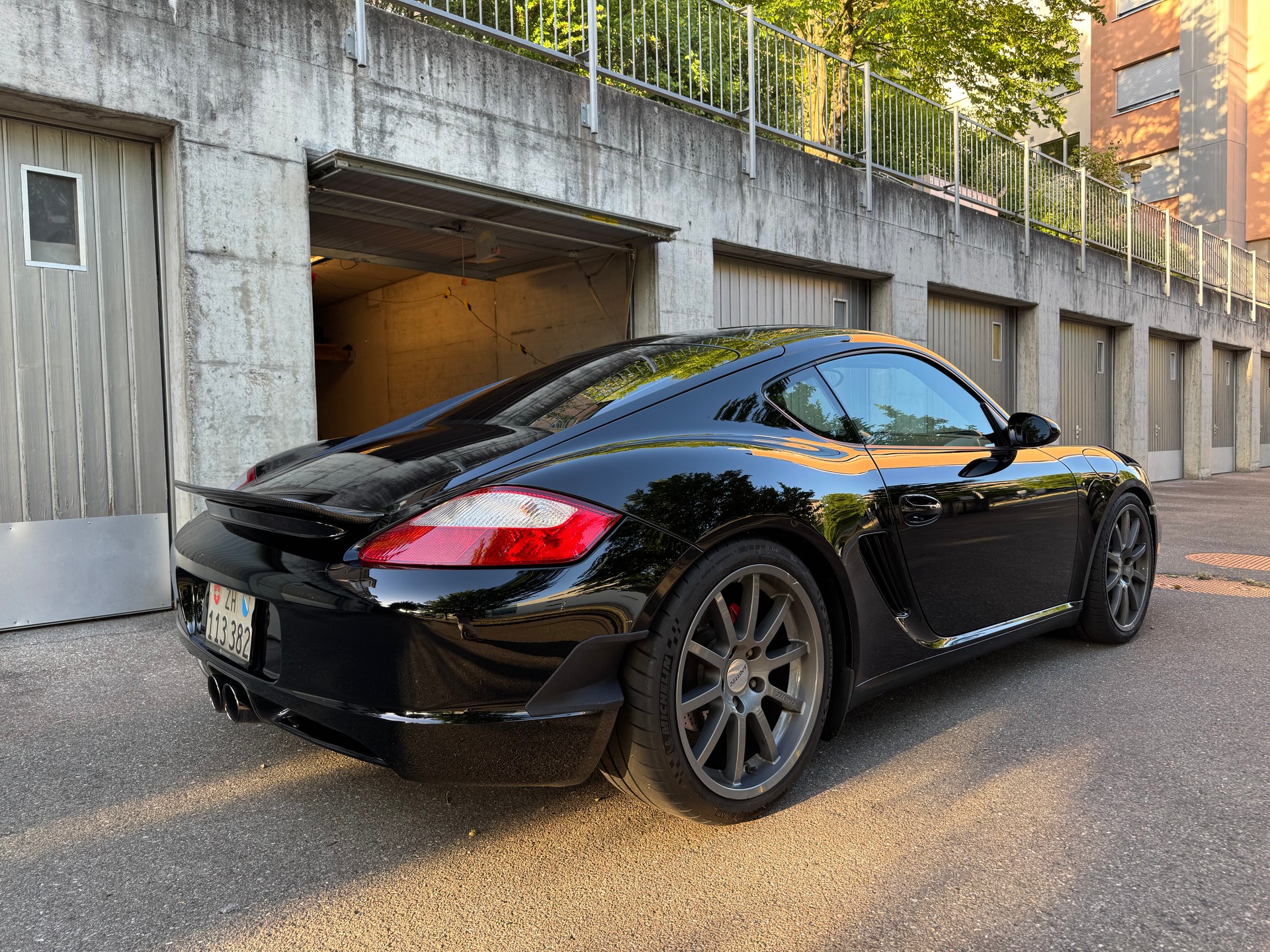 PORSCHE 3.4 295 S-image-2