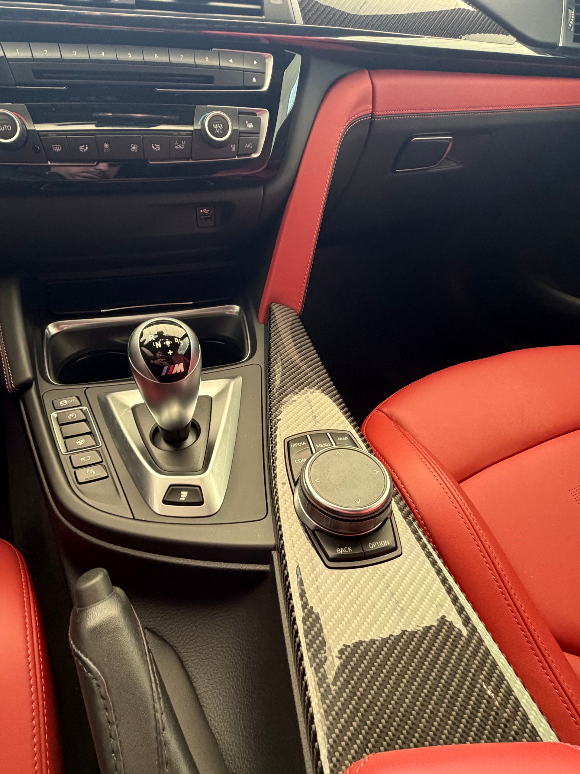 BMW M4 Coupé DKG-image-9