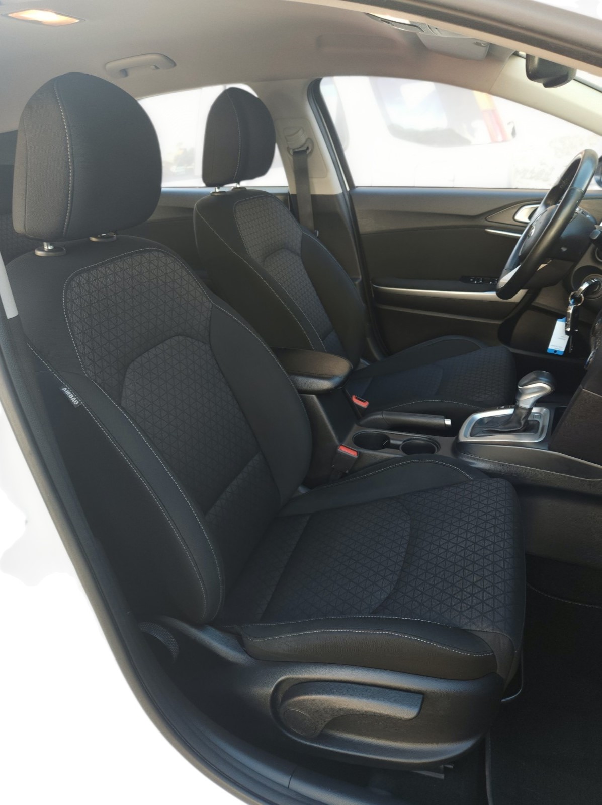 KIA Ceed 1.4 T-GDi Power 25 DCT-image-15