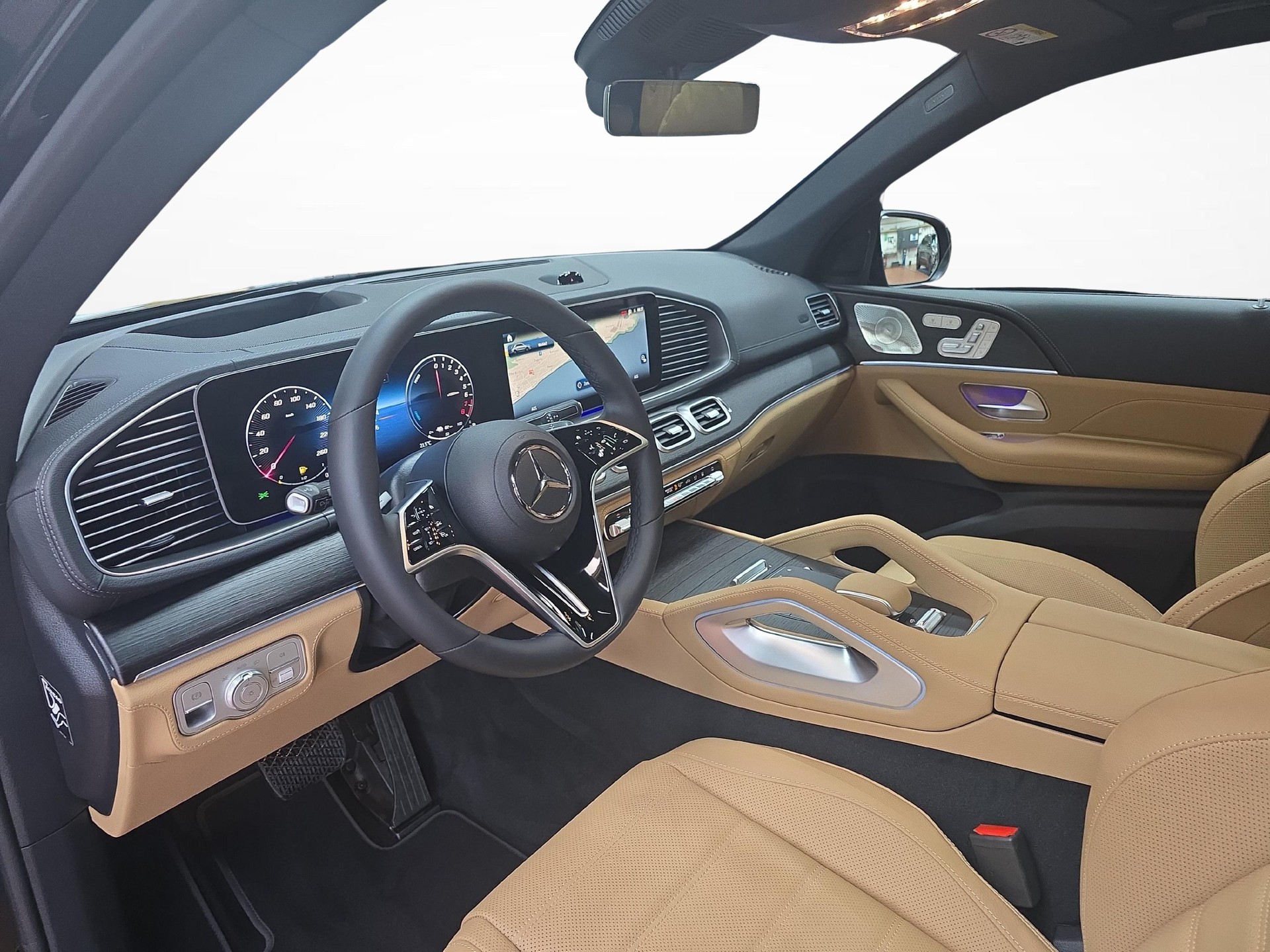 MERCEDES-BENZ GLE 400 e 4MATIC EQ Star AMG Line-image-4