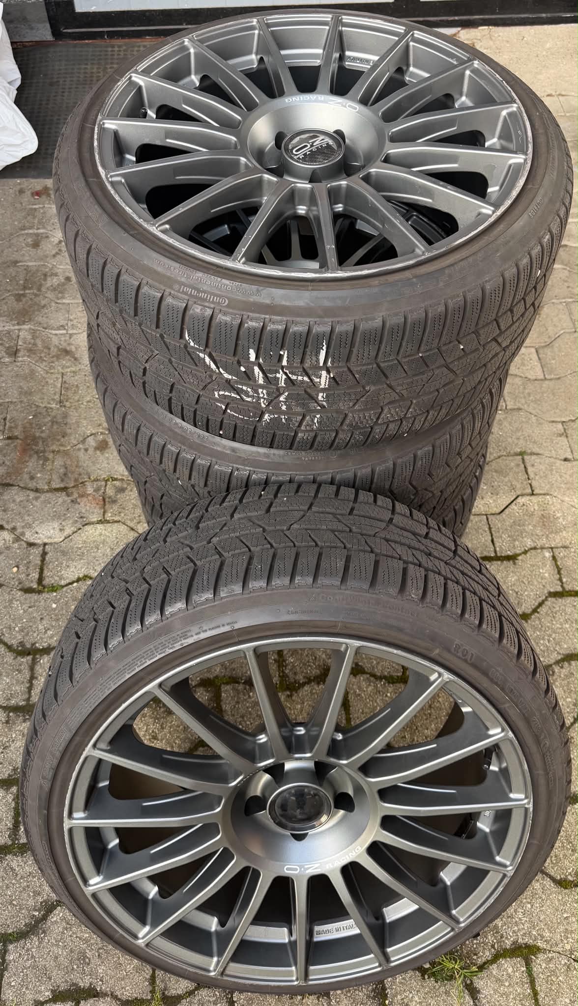 AUDI RS4 Avant 4.2 FSI V8 quattro S-tronic (CH) *1.Hand*-image-27