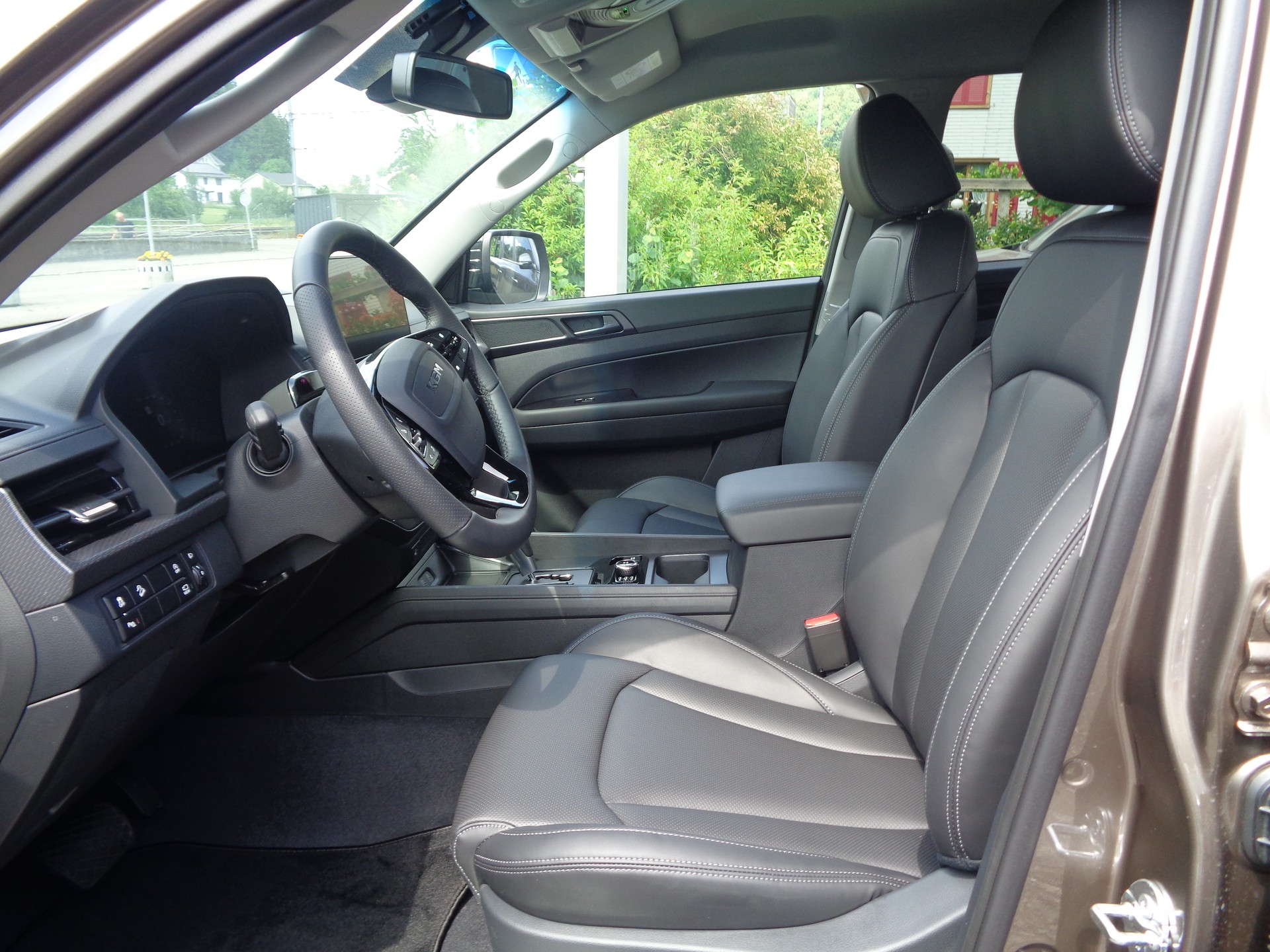 KGM-SsangYong MUSSO 2.2 TITANIUM-image-8