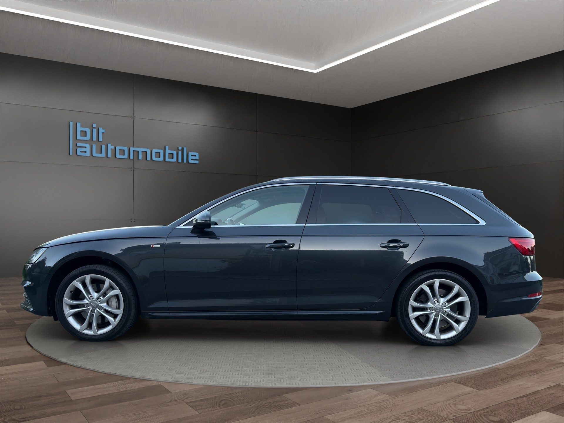 AUDI A4 Avant 3.0 TDI S-Line quattro tiptronic-image-2