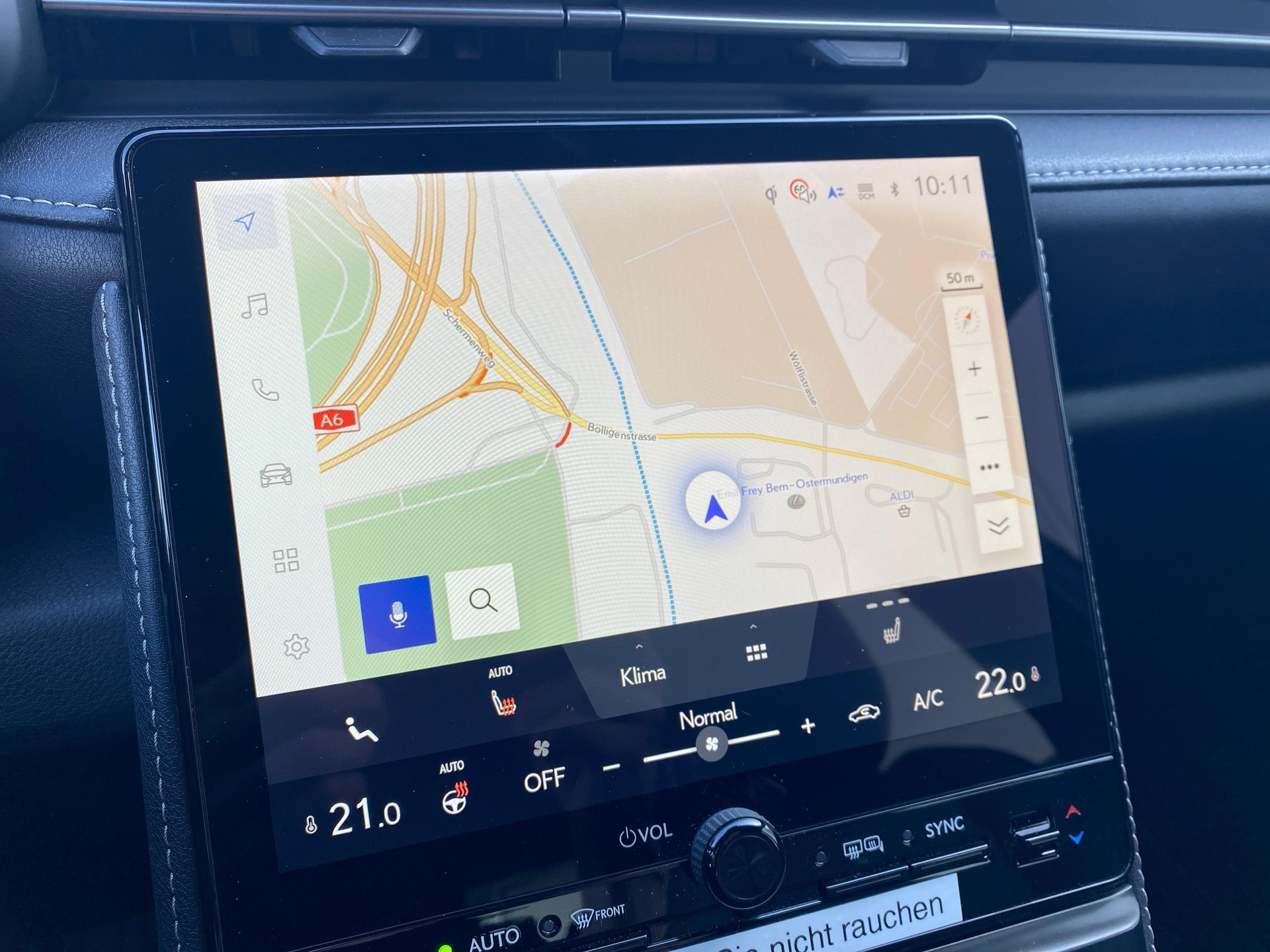 LEXUS LBX 1.5 Hybrid Relax AWD-image-12