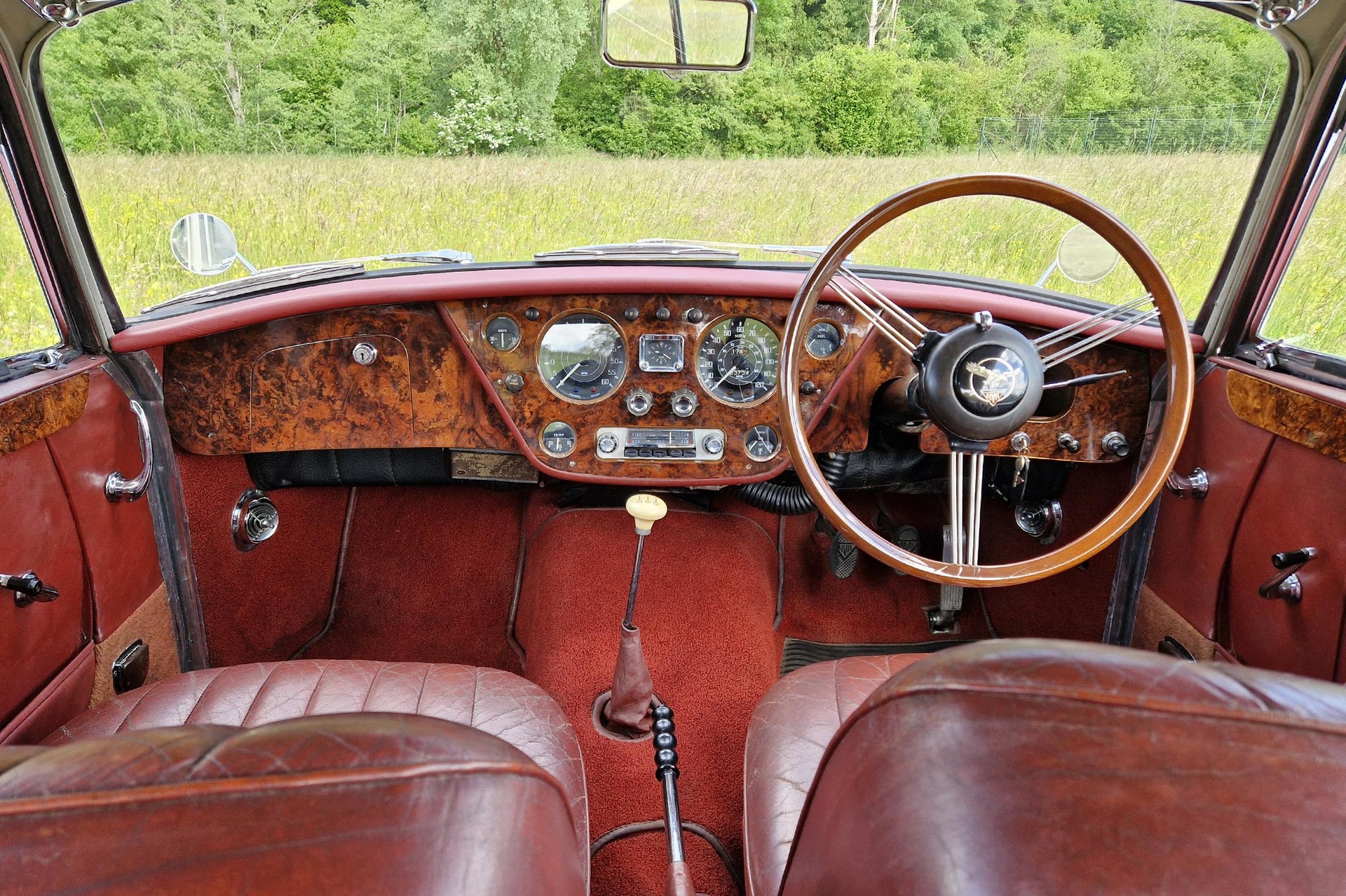 ALVIS TD 21 Series II-image-11
