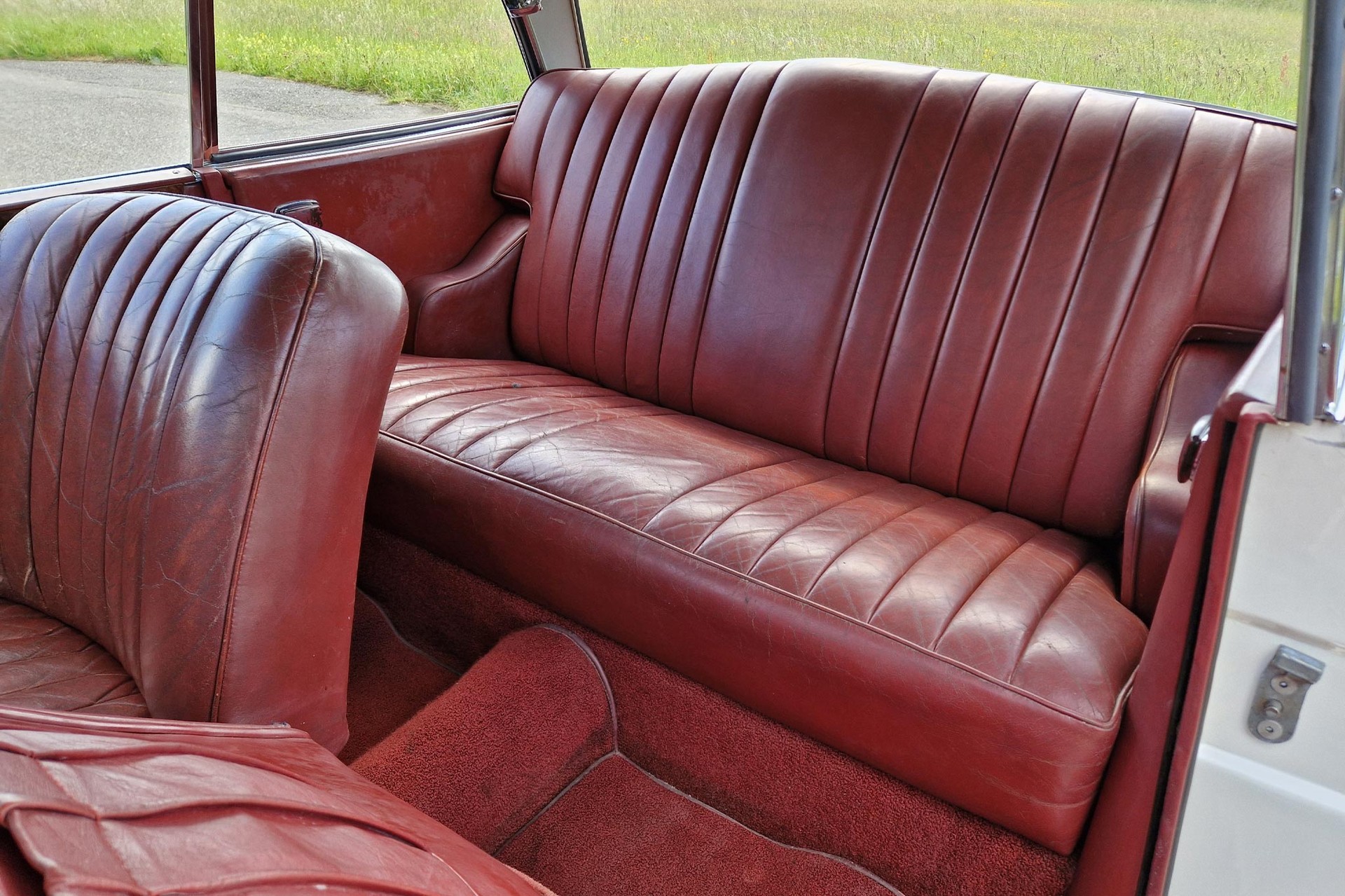 ALVIS TD 21 Series II-image-12