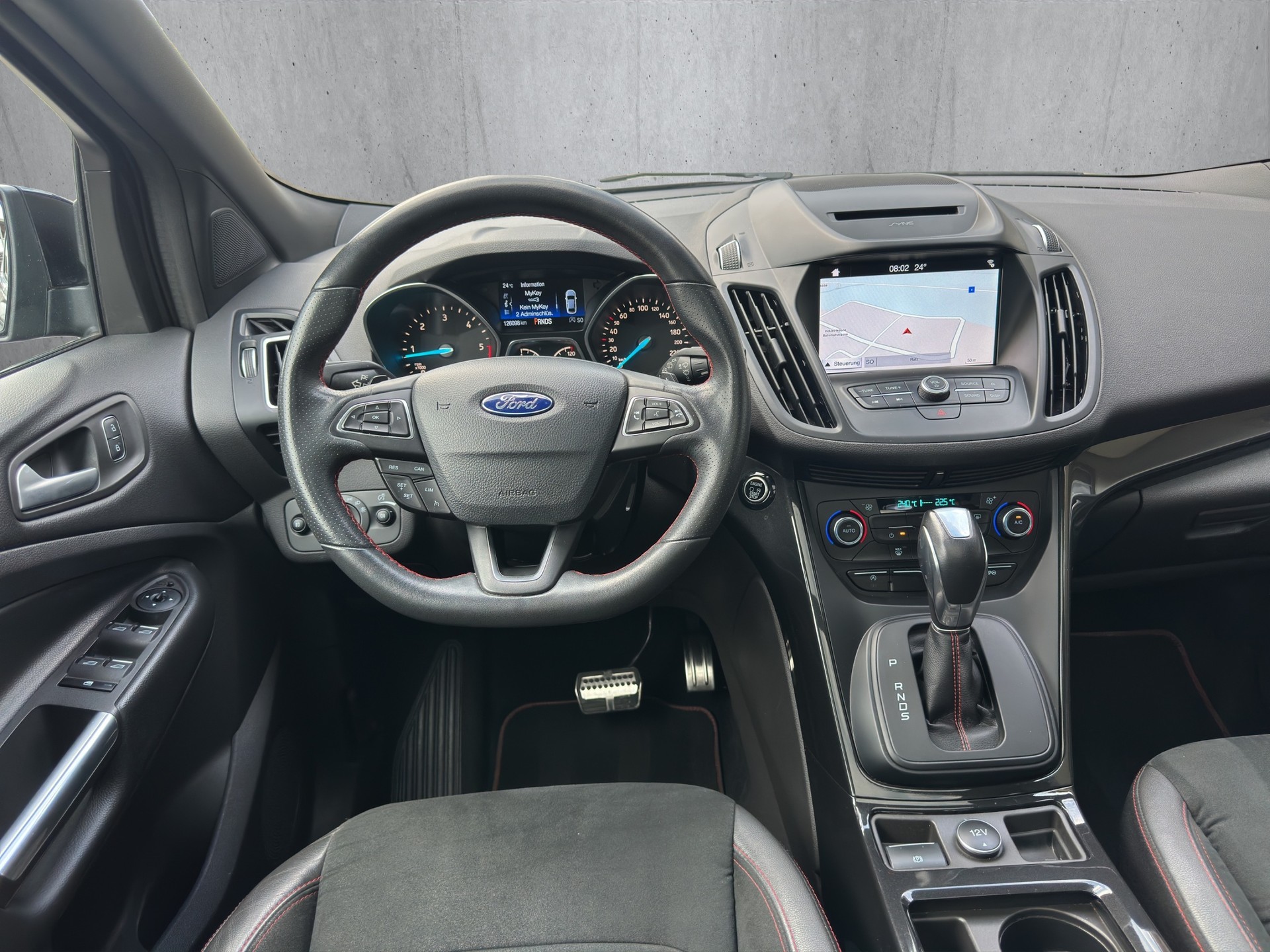 FORD Kuga 2.0 TDCi 150 ST-Line FPS-image-9