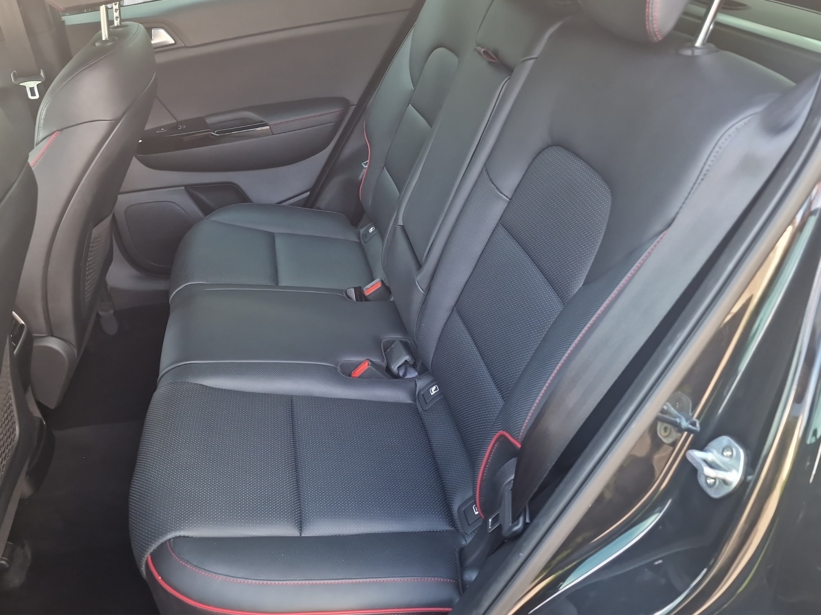 KIA Sportage 1.6 T-GDi GT-Line-image-8