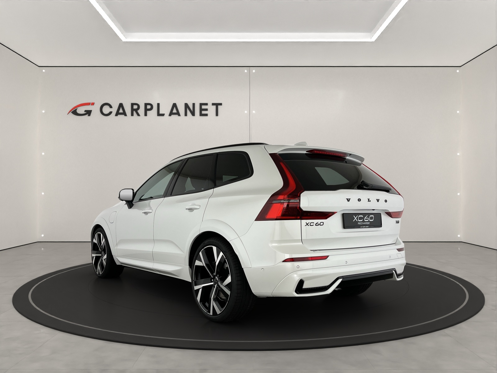VOLVO XC60 2.0 T6 TE Black Edition eAWD-showroom-element-3