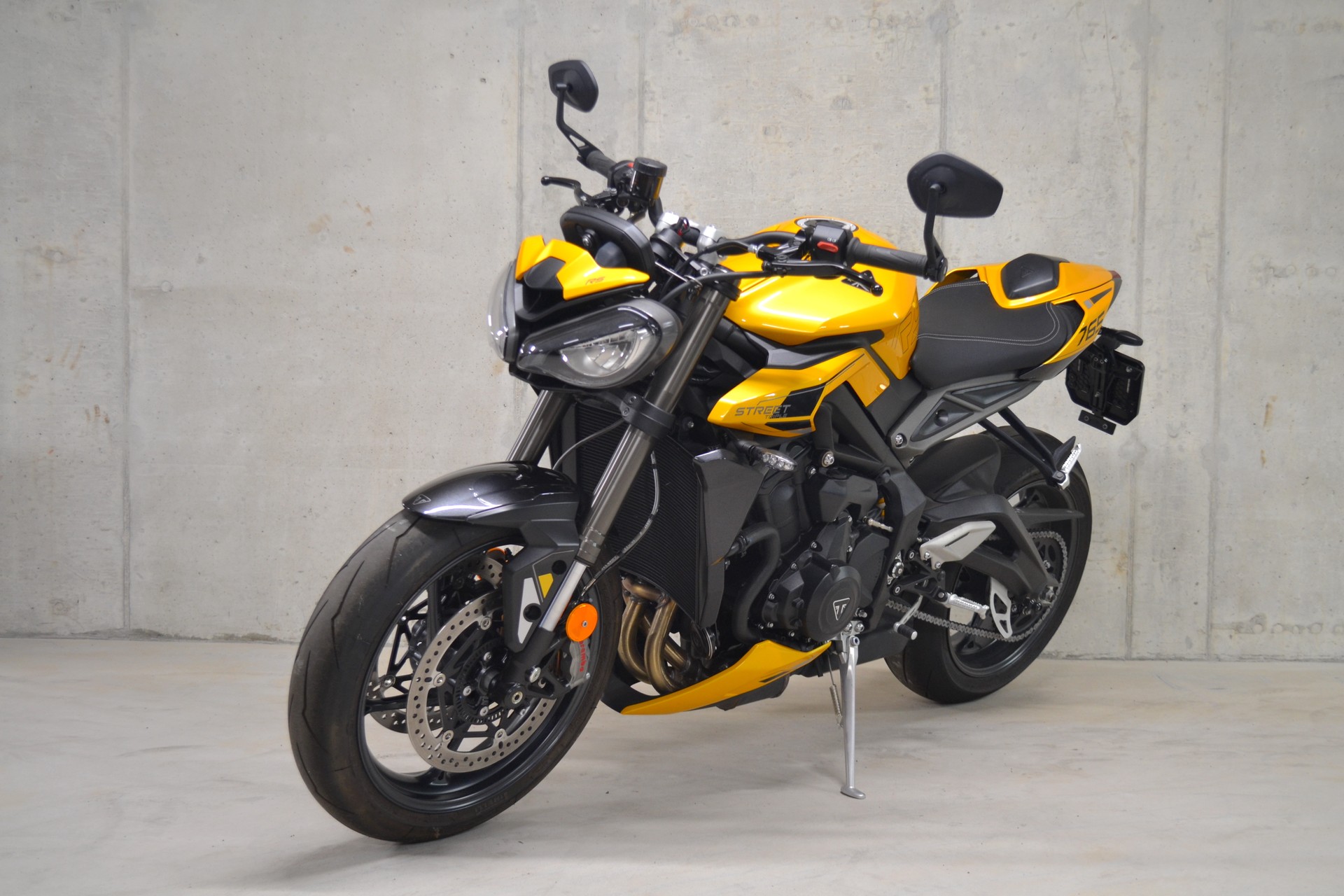TRIUMPH Street Triple RS 765-image-1