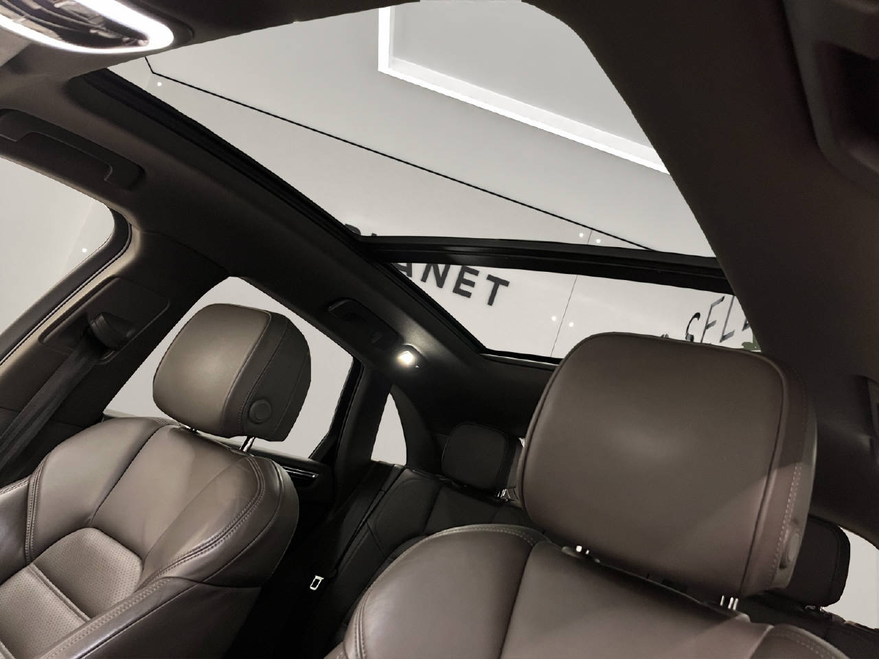 PORSCHE Macan 3.0 V6 S Diesel-image-11