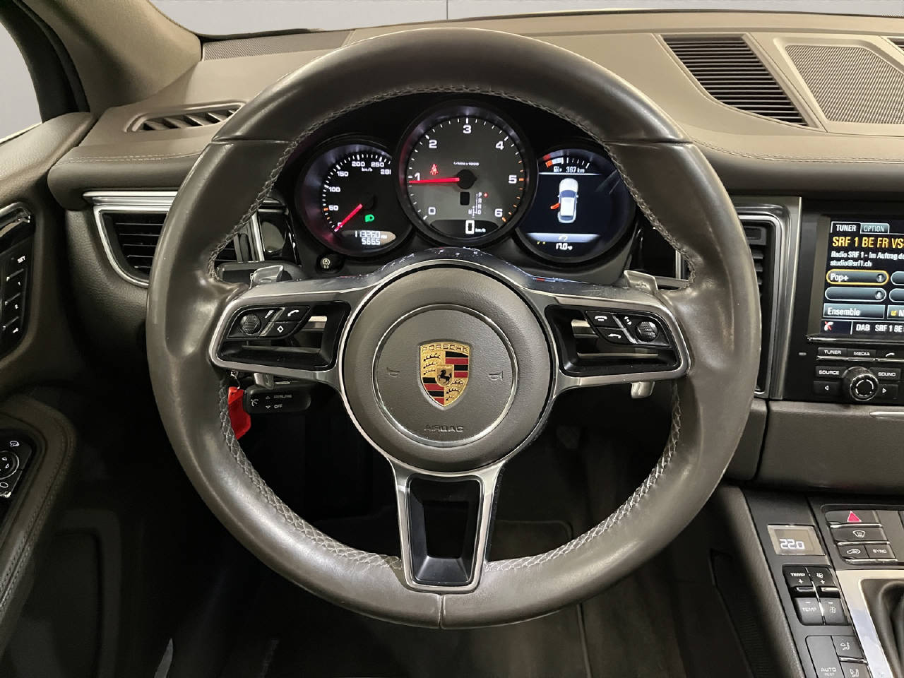PORSCHE Macan 3.0 V6 S Diesel-image-6