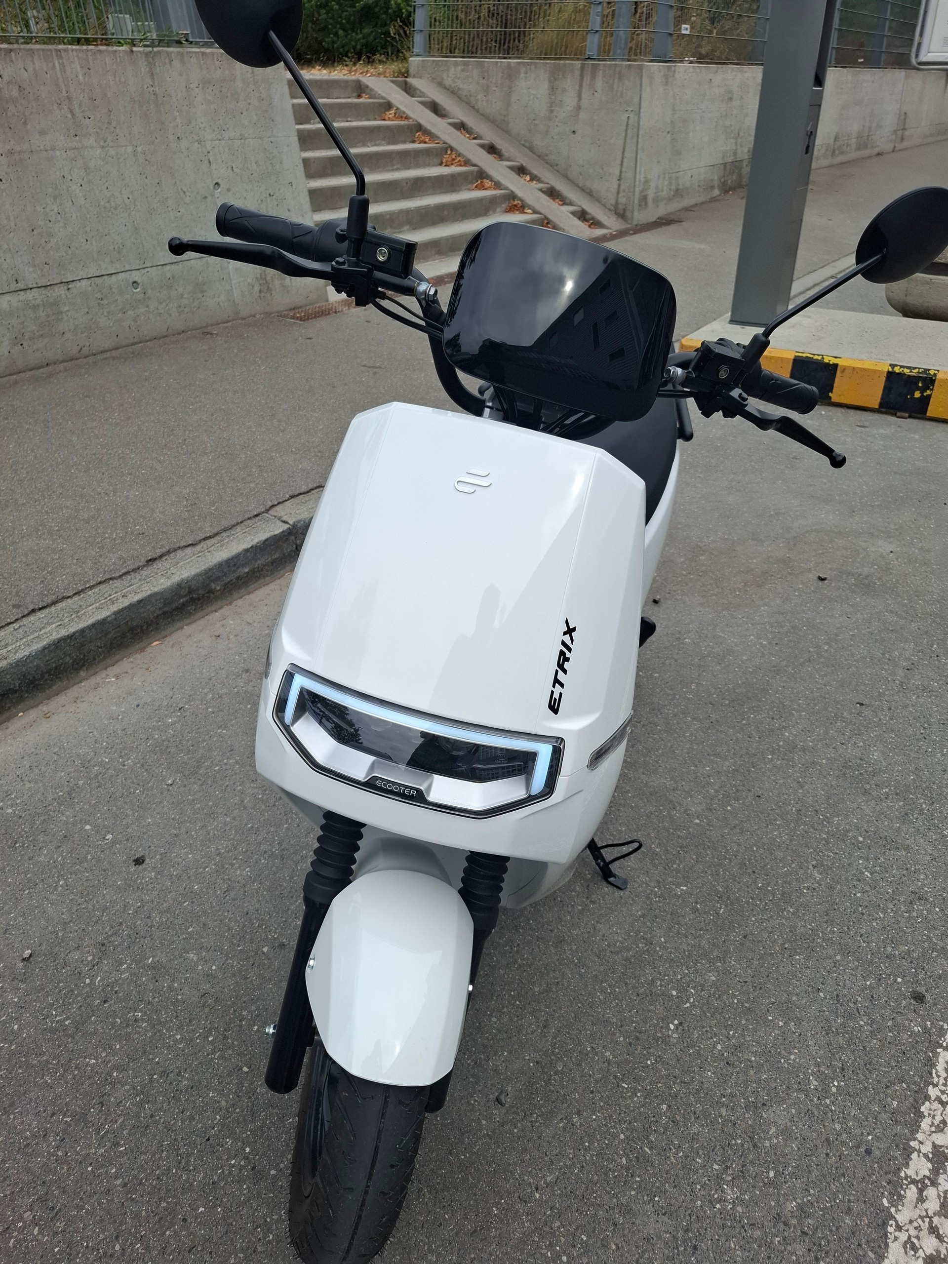 ECOOTER E2 Urban 25km/h - Reichweite bis zu 100km mit einem Akku-image-3