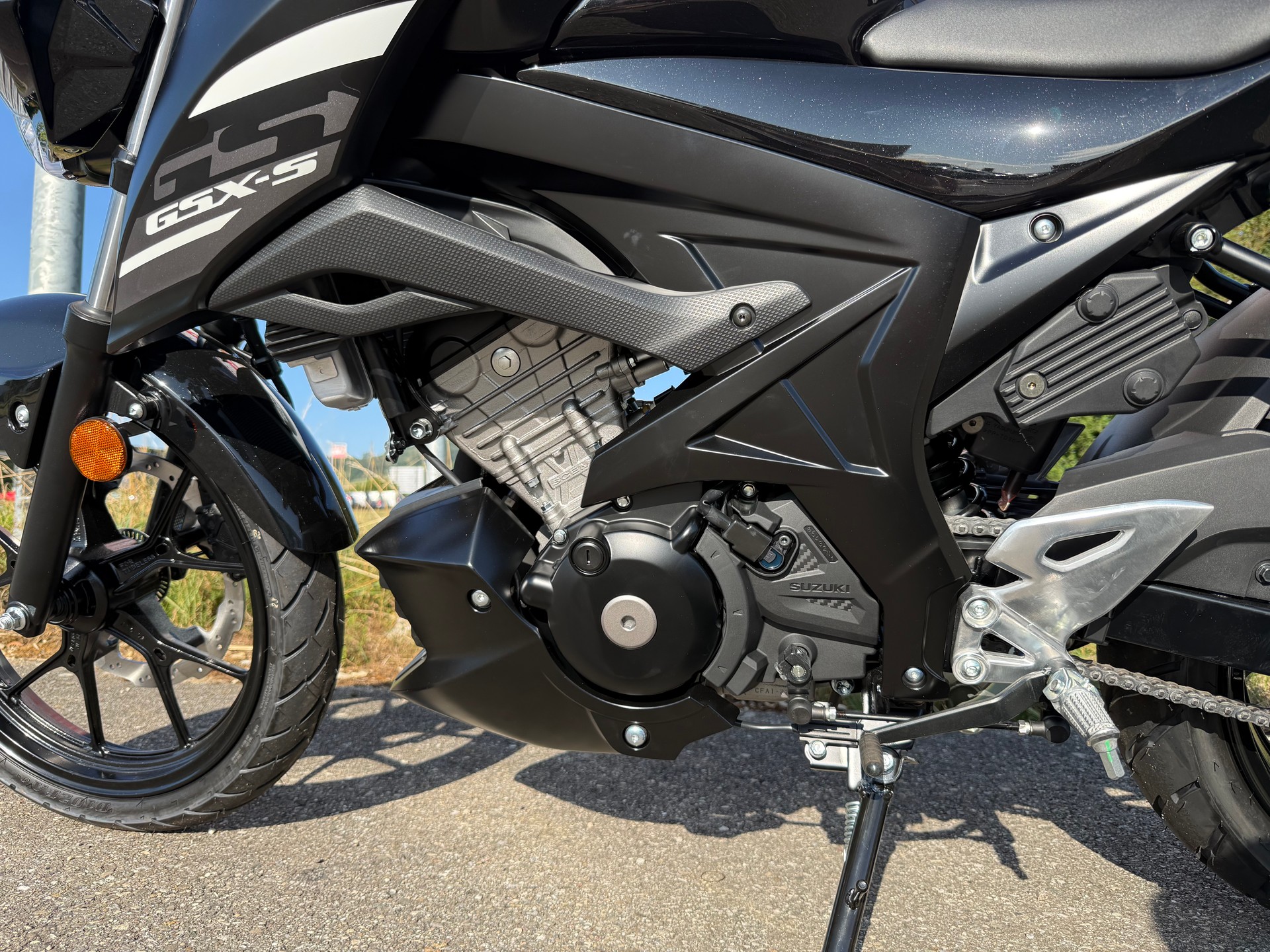 SUZUKI GSX-S 125-image-3