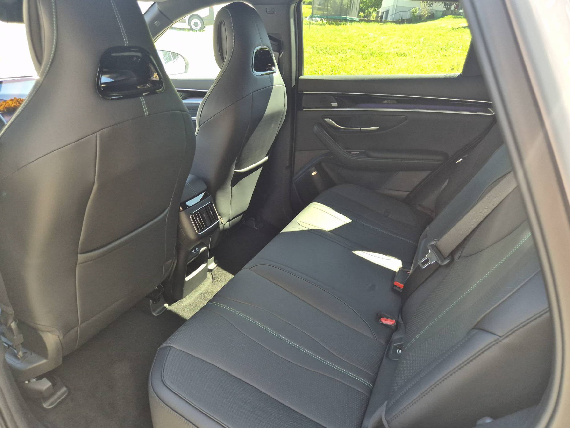 BYD Seal U DM-i Comfort PHEV-image-14
