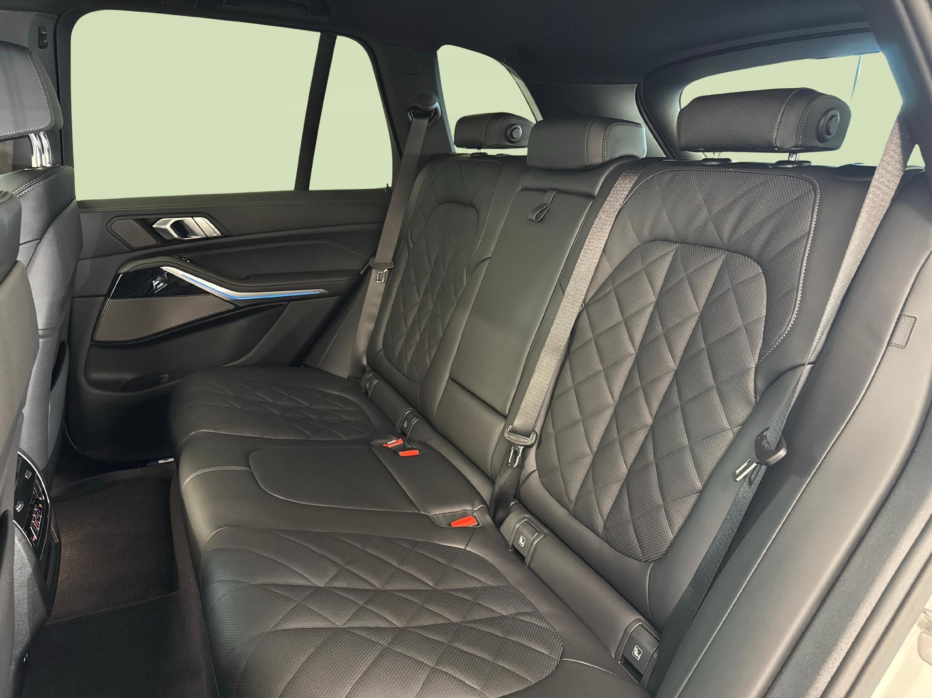 BMW X5 50e xDrive SAG-image-10