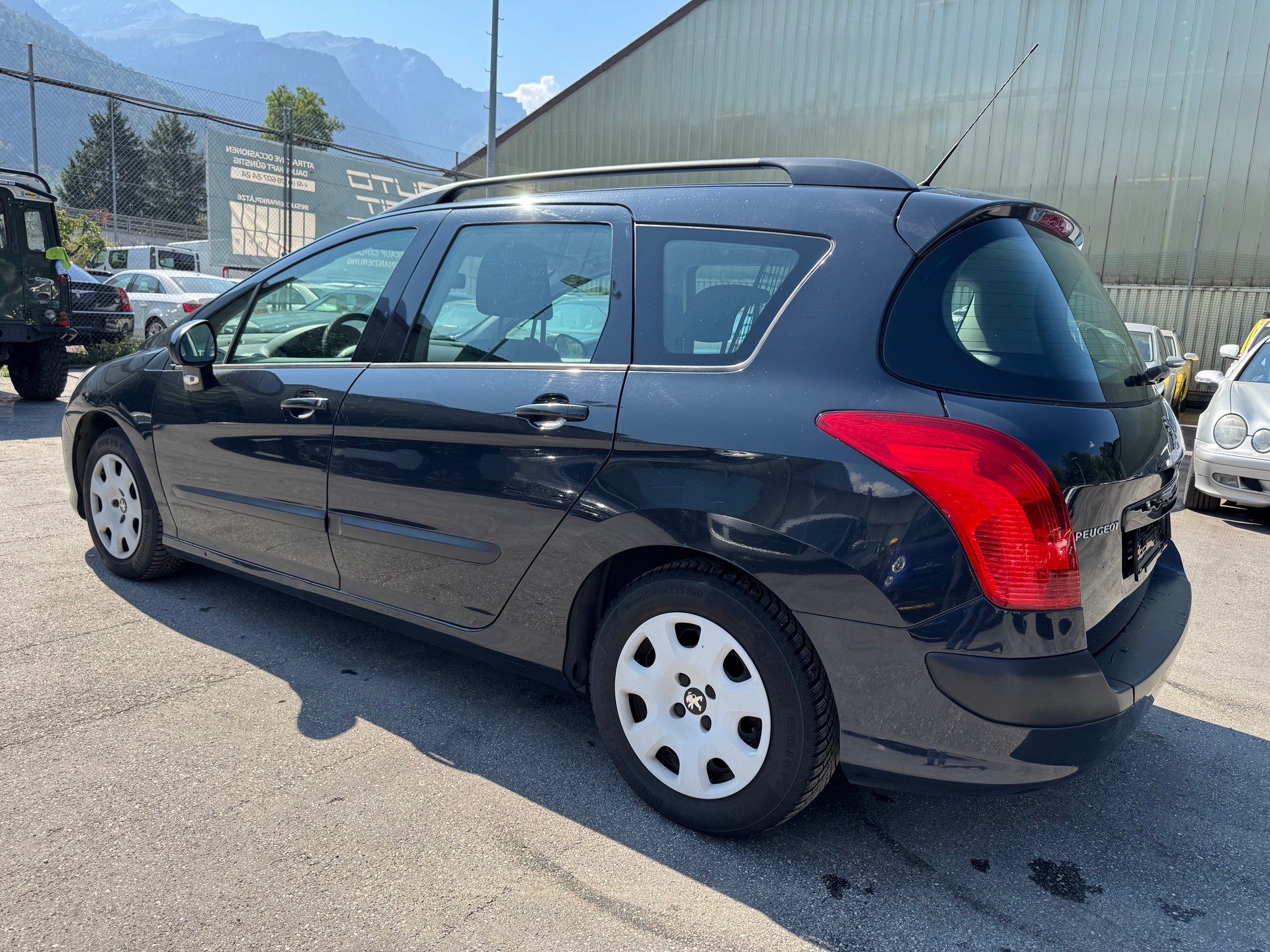 PEUGEOT 308 SW 1.6 HDI Access-image-5