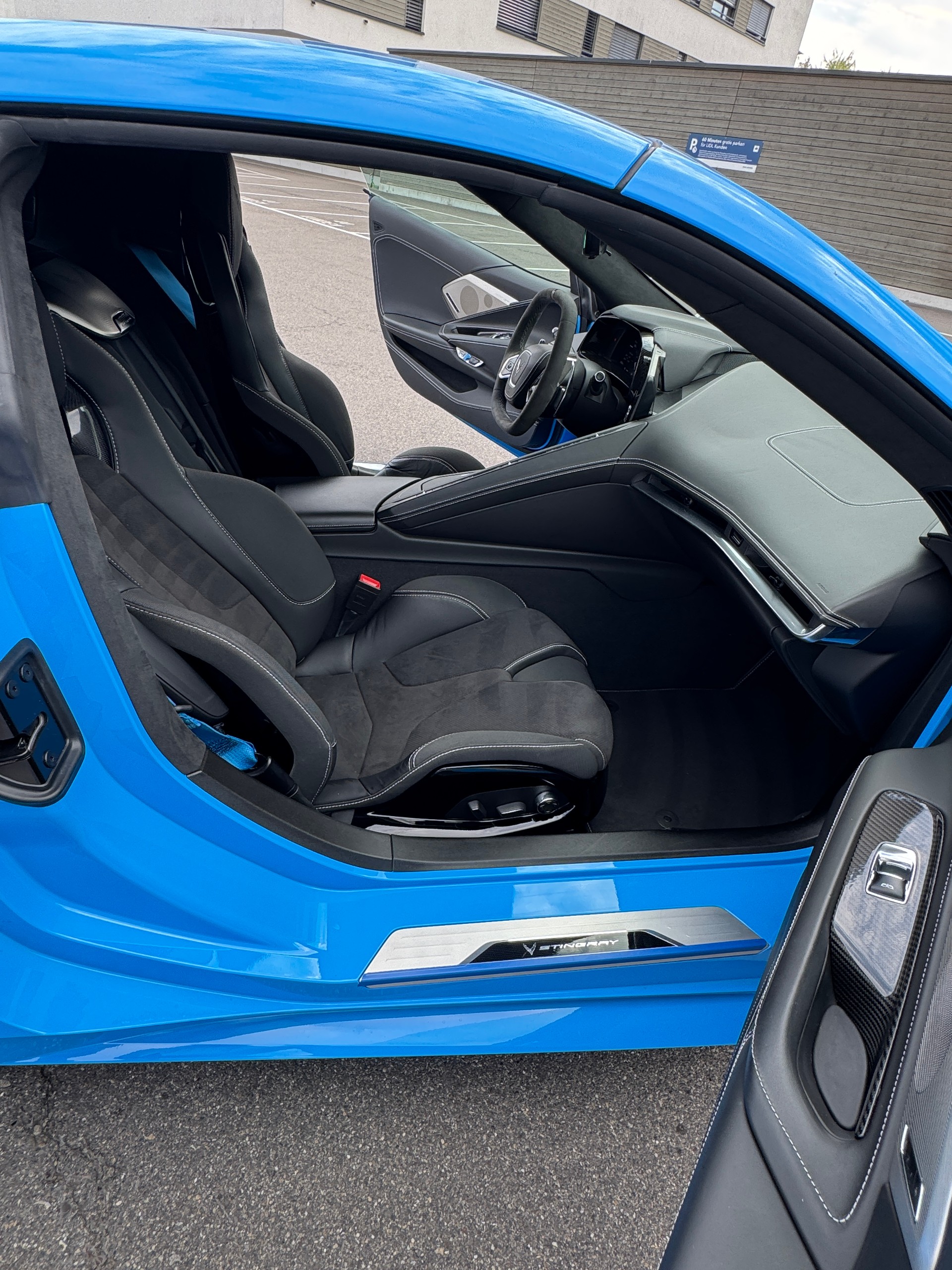 CHEVROLET Corvette C8 Stingray 3LT Z51 | Front Lift | CH-Fahrzeug-image-9