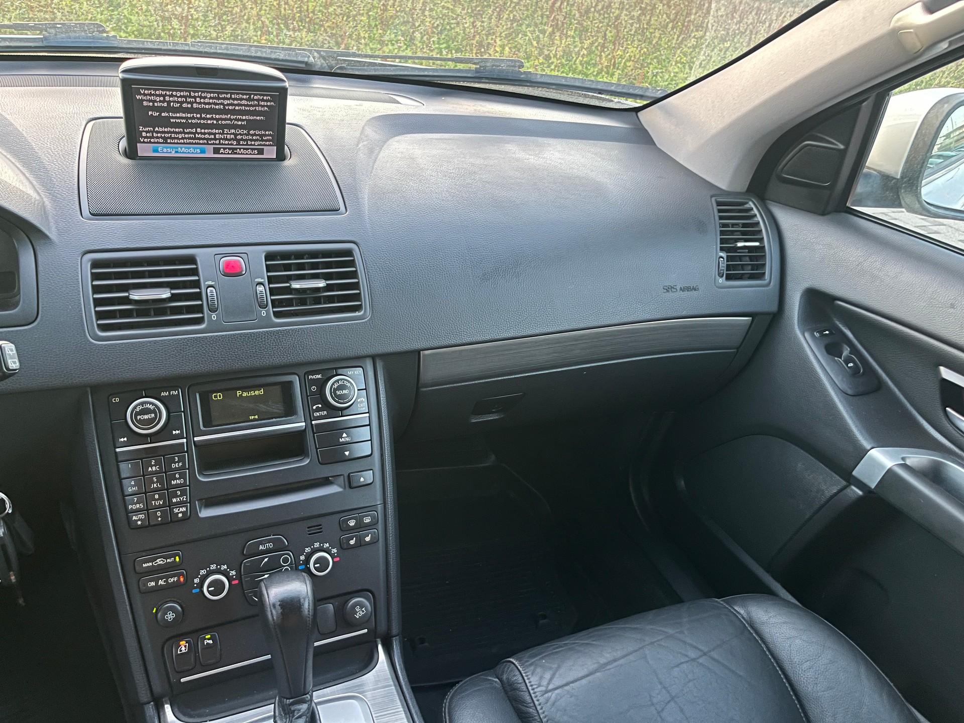 VOLVO XC90 D5 AWD Ocean Race Geartronic-image-11