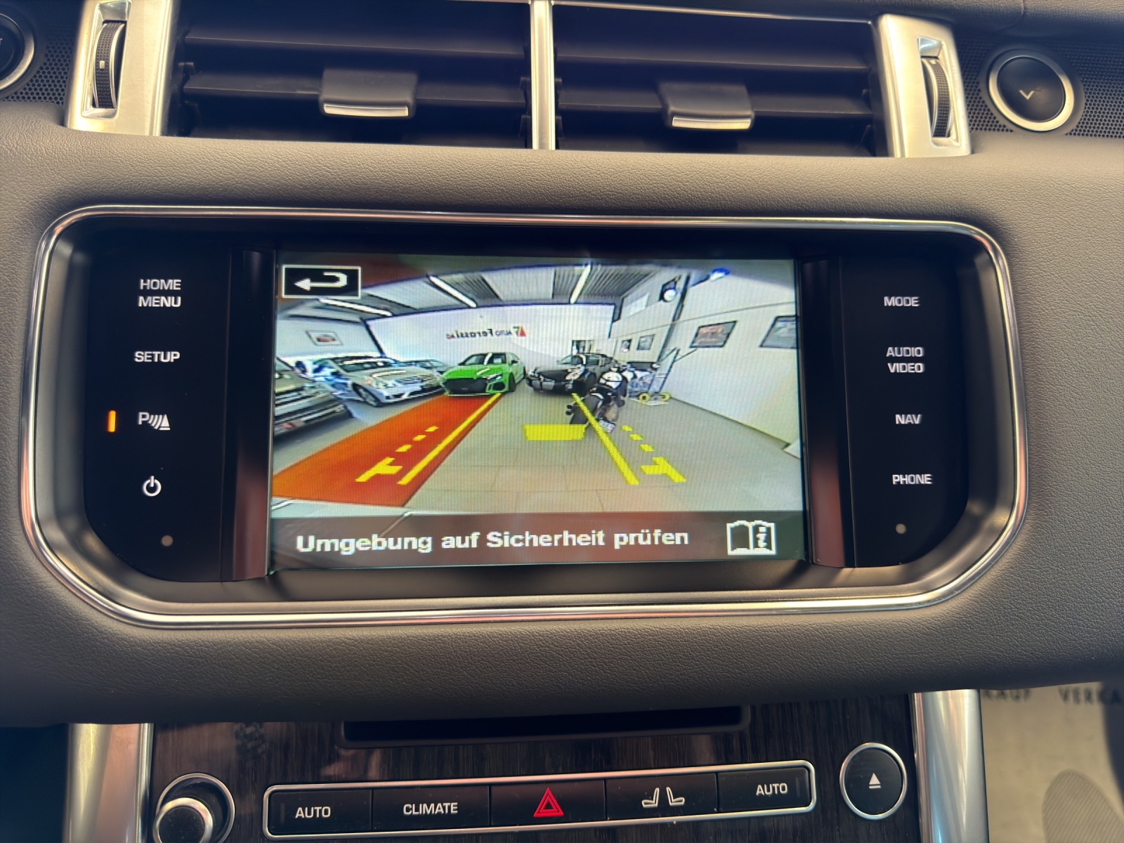 LAND ROVER Range Rover Sport 3.0 SDV6 HSE Dynamic Automatic-image-23