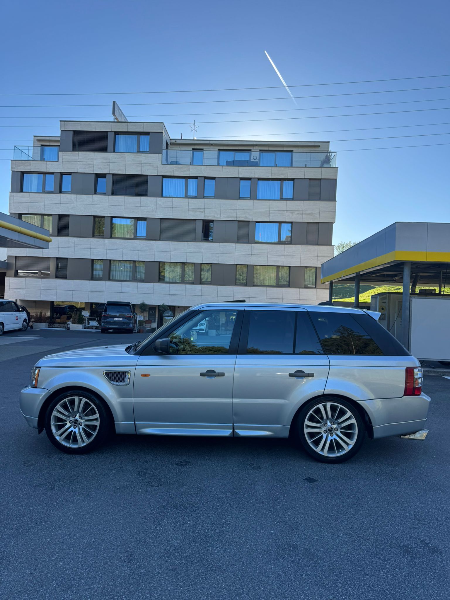 LAND ROVER Range Rover Sport 4.2 V8 SC Automatic-showroom-element-3