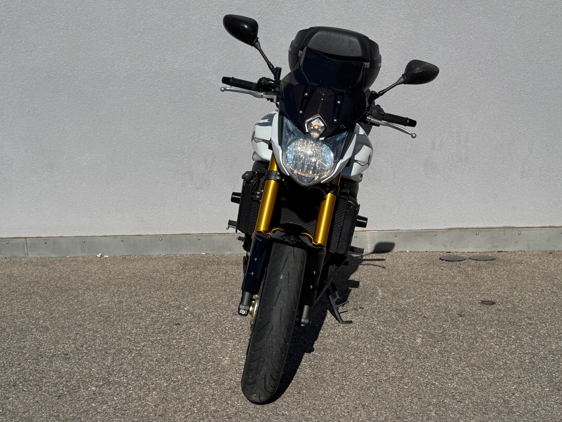 YAMAHA FZ8 N ABS-image-3