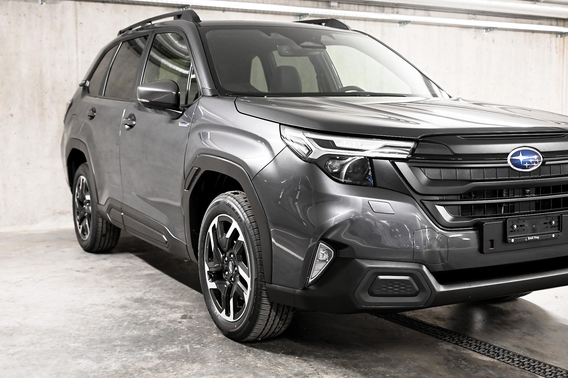 SUBARU Forester Station 2.0i e-Boxer Swiss Plus-image-10
