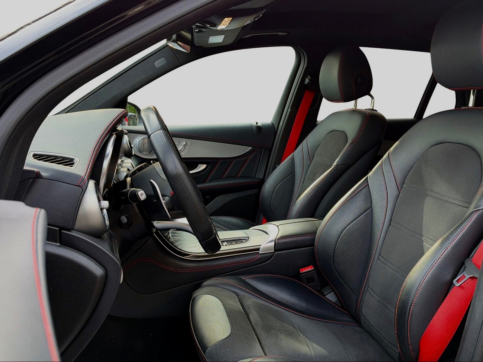 MERCEDES-BENZ GLC 43 AMG 4Matic 9G-Tronic-image-9