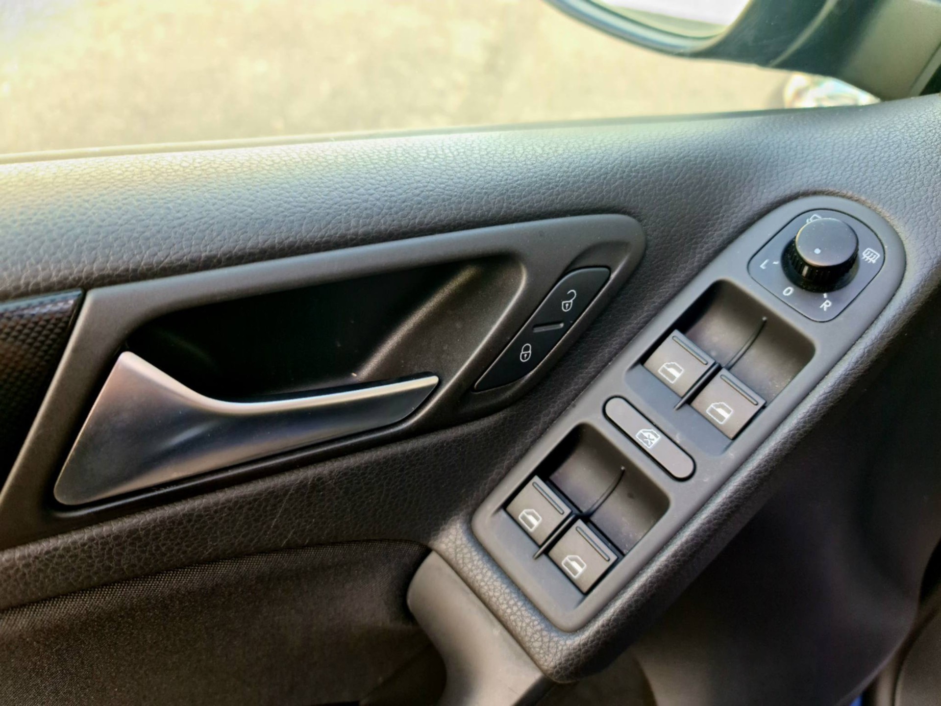 VW Golf 1.2 TSI BlueMotion Technology Team-image-14