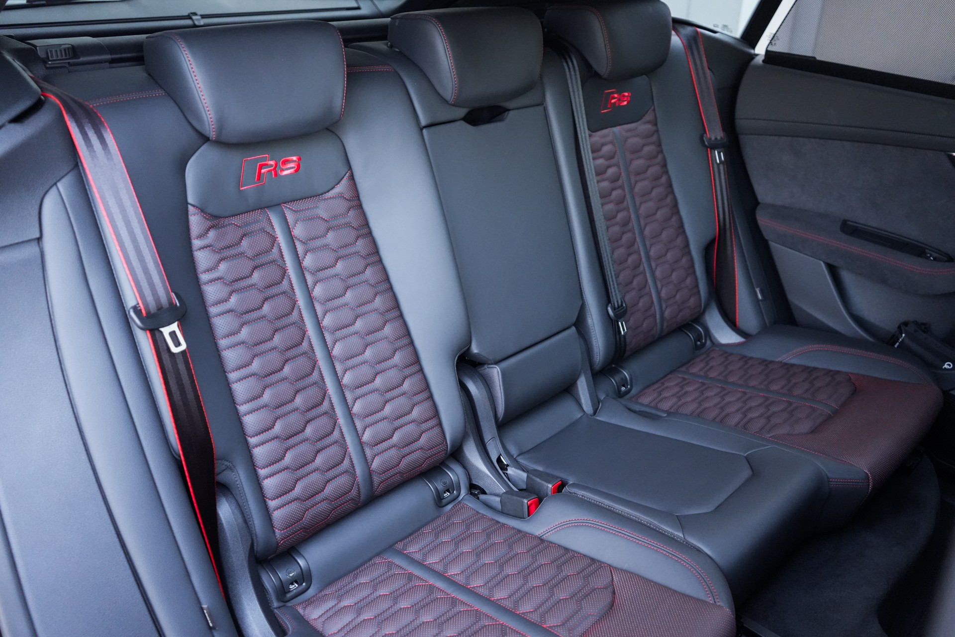 AUDI RSQ8 Legacy Edition ABT-image-26