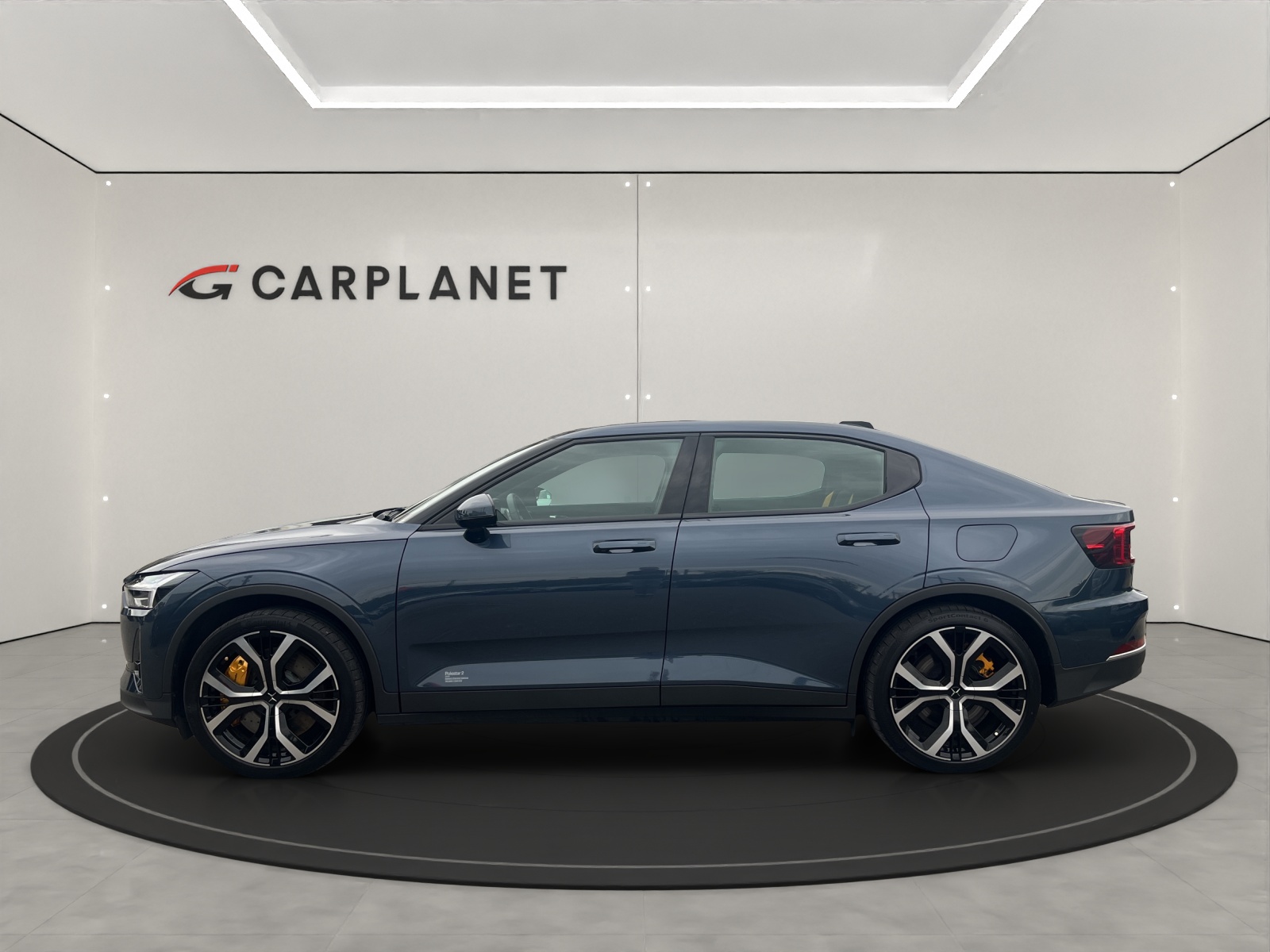 POLESTAR 2 Long Range Dual Motor-showroom-element-1