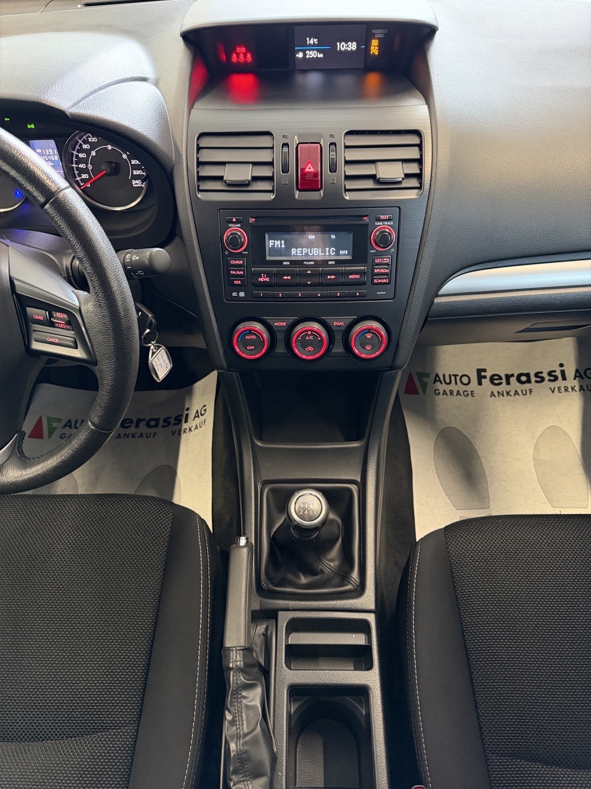 SUBARU XV 2.0D Swiss Two AWD-image-18