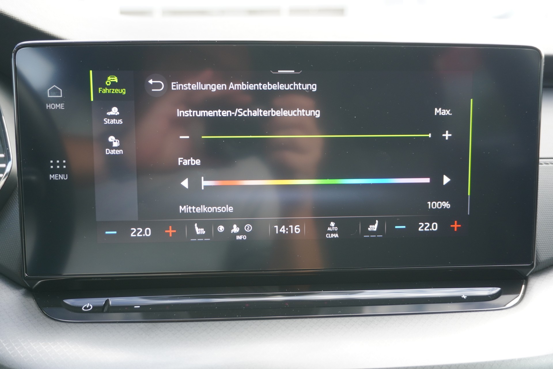 SKODA Octavia Combi 2.0 TDI DSG Ambition 4x4-image-30