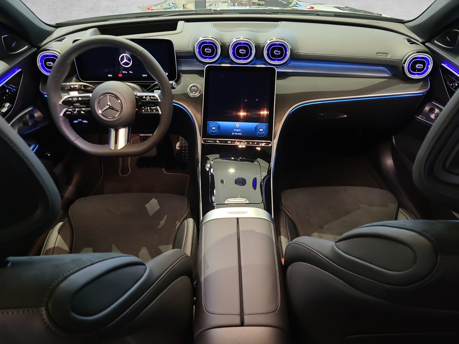 MERCEDES-BENZ C 200 T 4 Matic-image-11