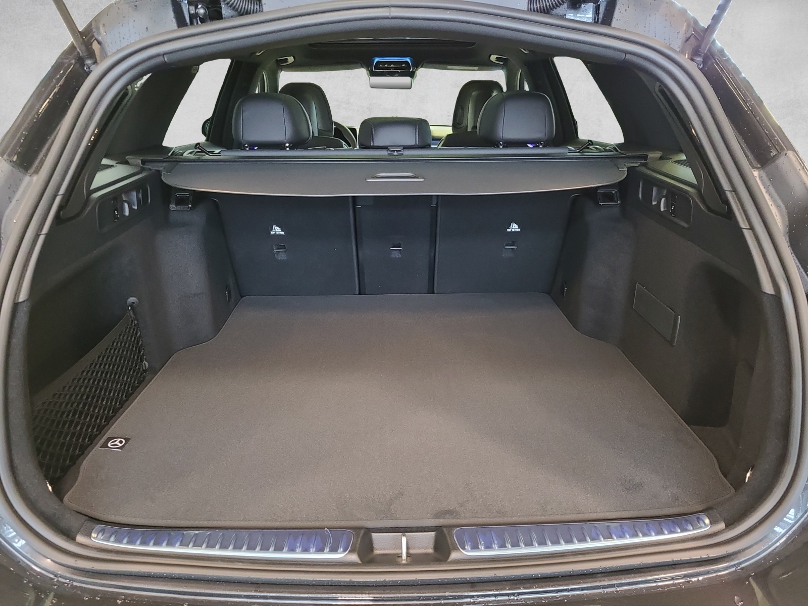 MERCEDES-BENZ C 200 T 4 Matic-image-13