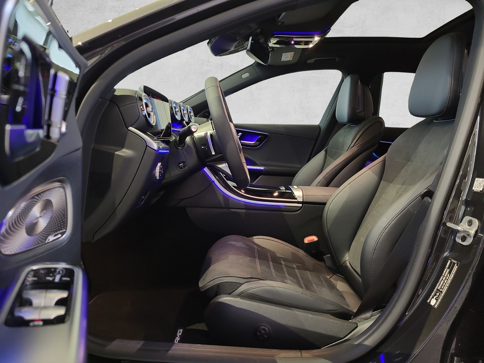 MERCEDES-BENZ C 200 T 4 Matic-image-7