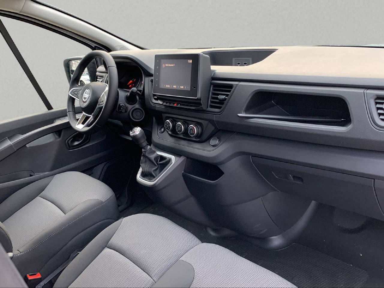 NISSAN Primastarr Kastenwagen 3.0t L1H1 2.0 N-Connecta-image-2