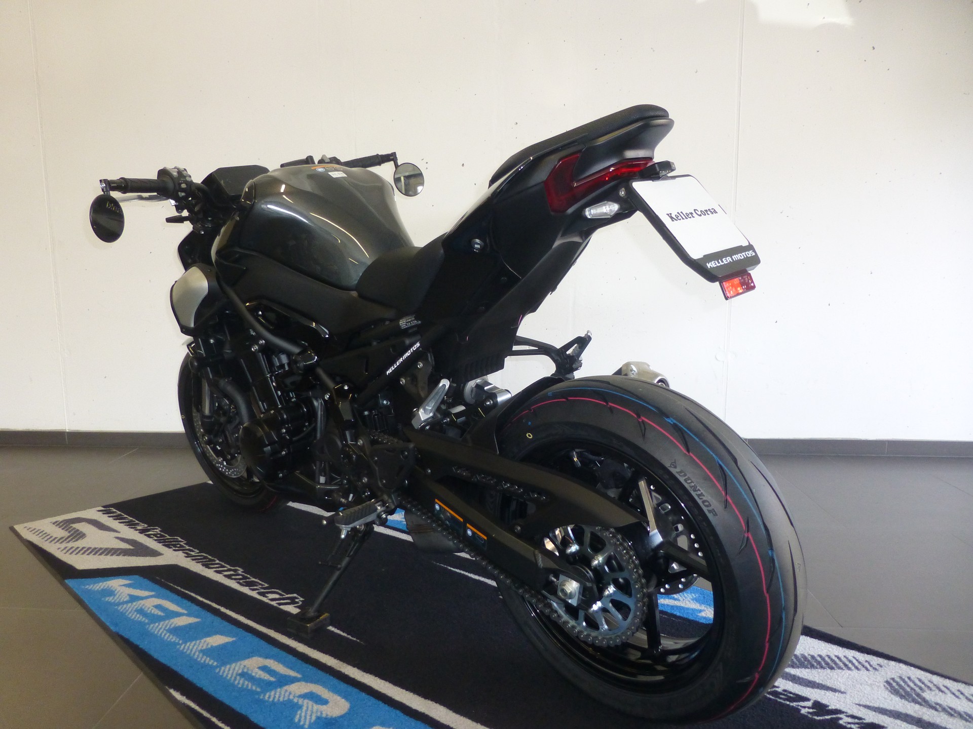 KAWASAKI Z 900 Platin Edition-image-3
